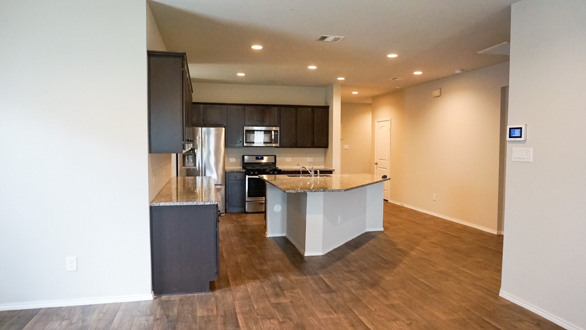 22723 Petrizzi Lane Property Photo 7