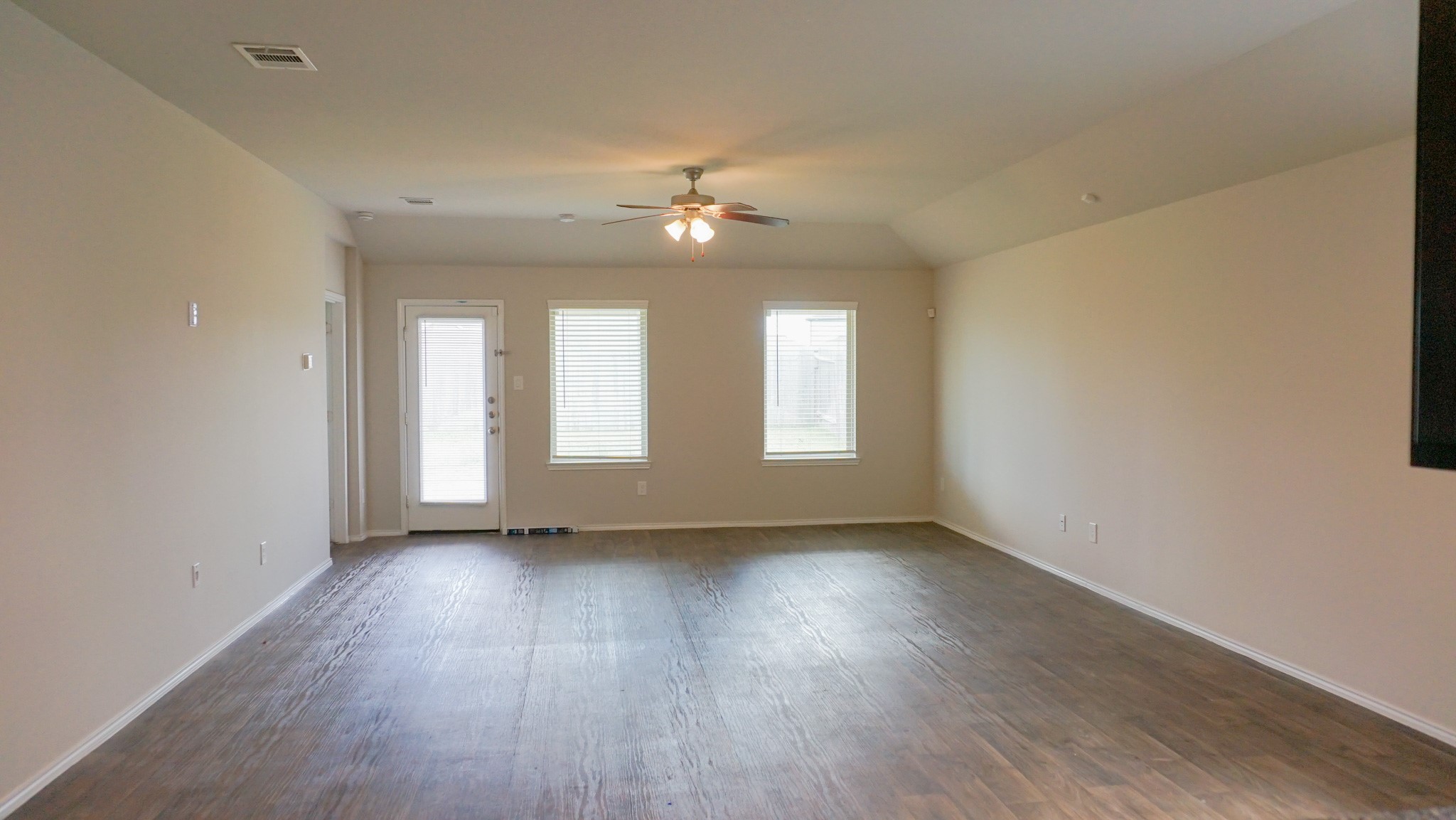 22723 Petrizzi Lane Property Photo 9