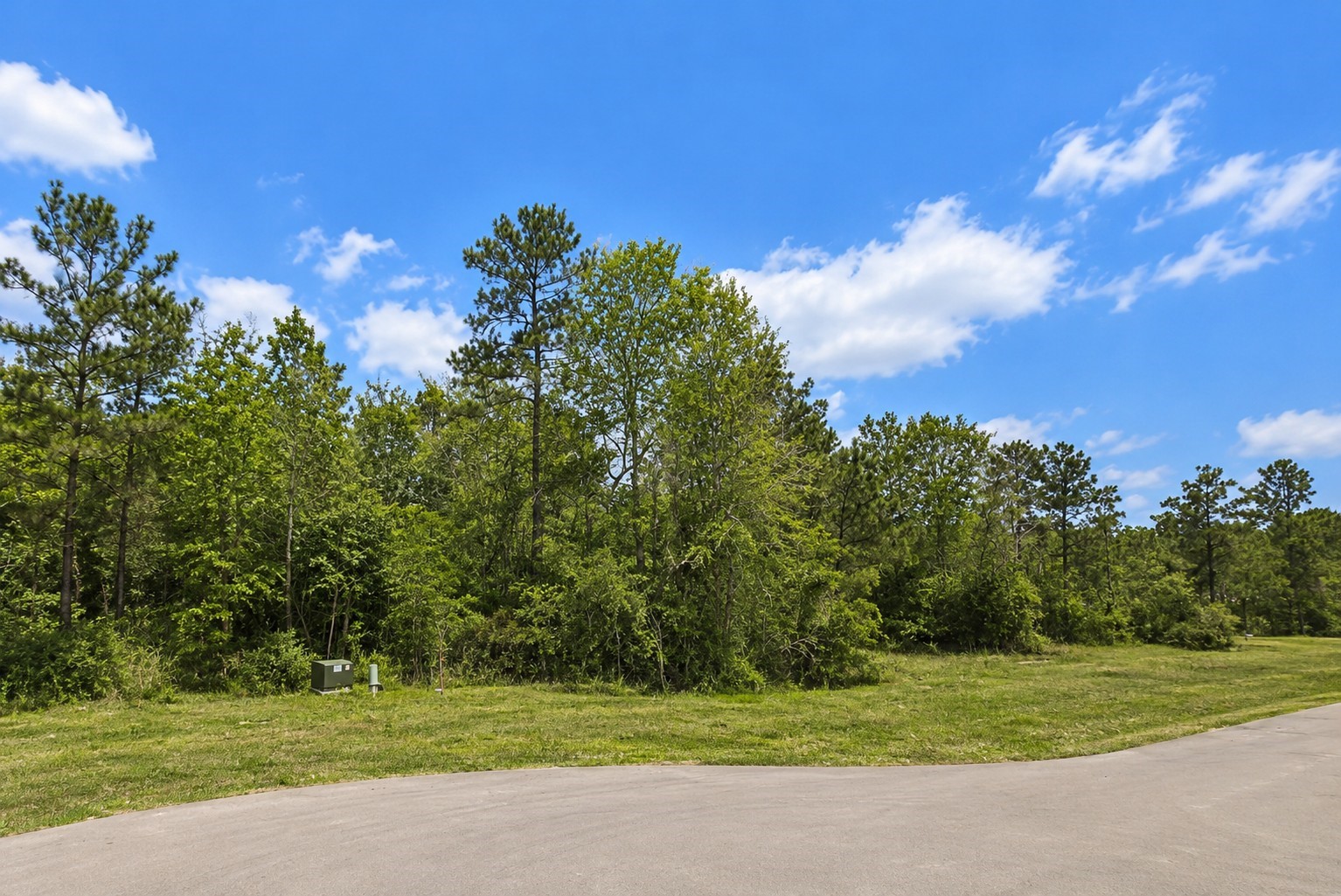16611 Retreat Road Property Photo 6