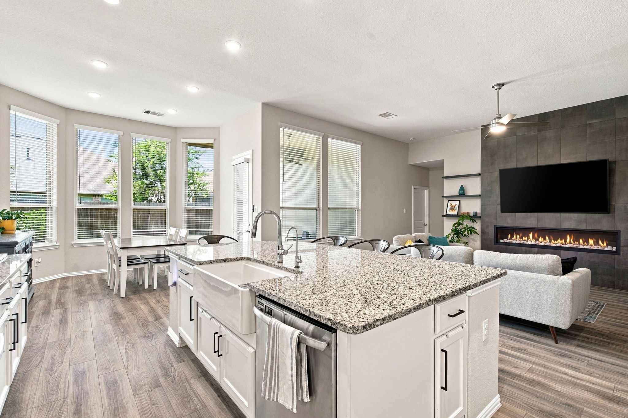 29514 Water Willow Trace Drive Property Photo 12