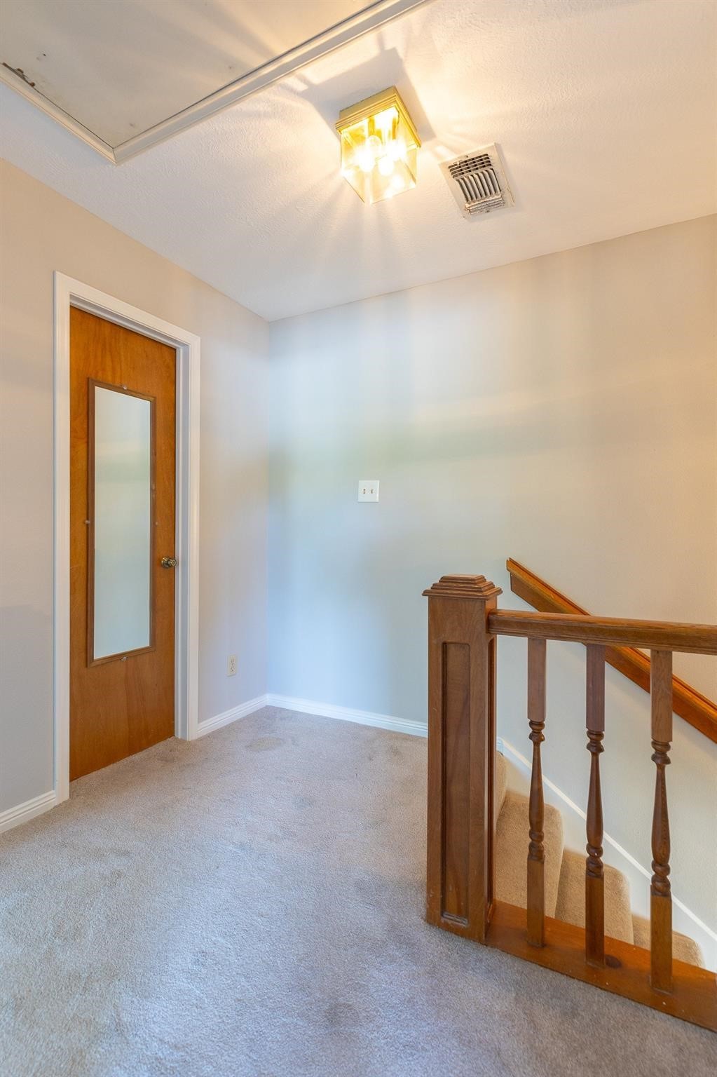 604 Nottingham Lane Property Photo 28