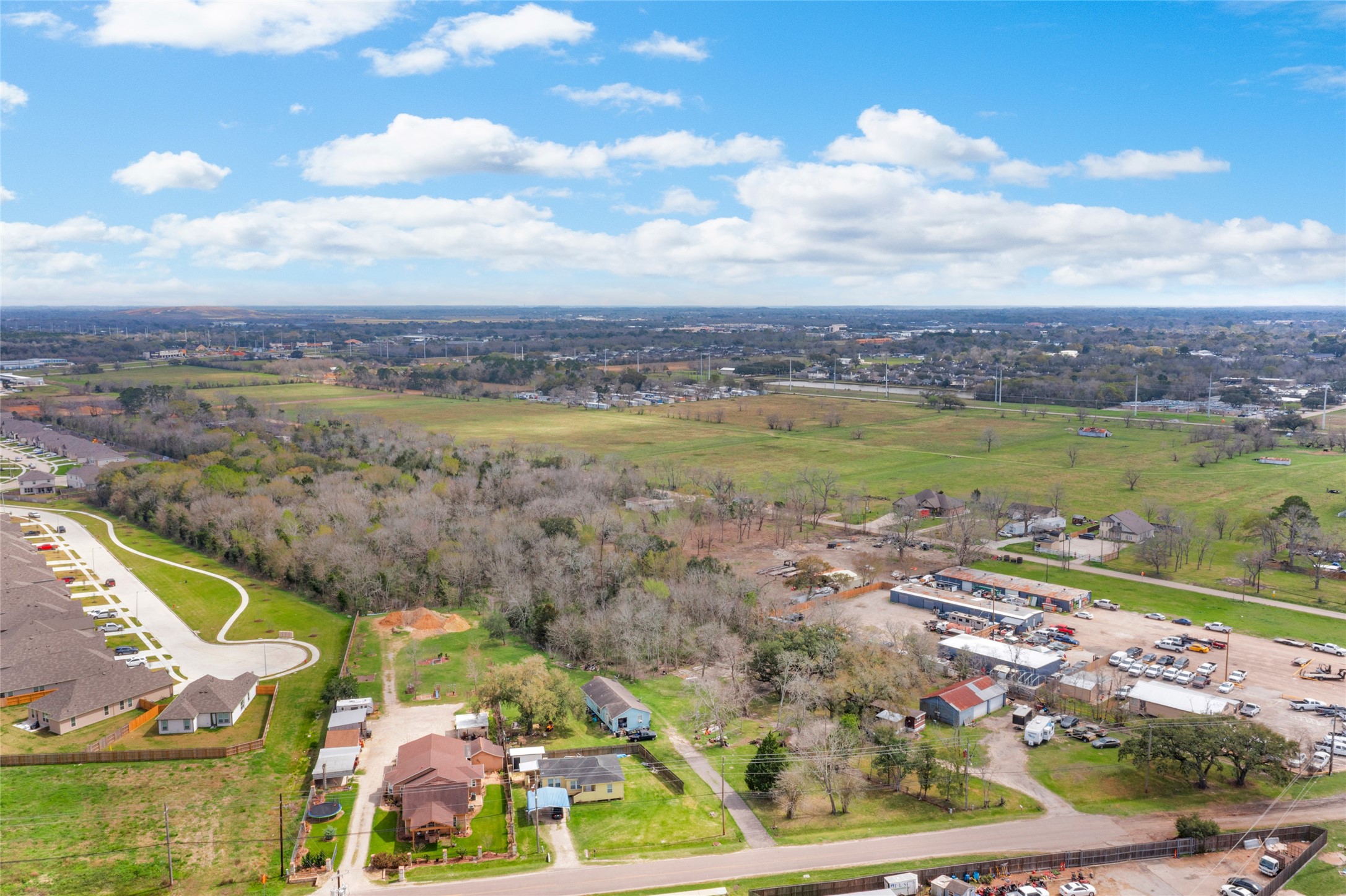 1806 Fm 528 / Munson Road Property Photo 6