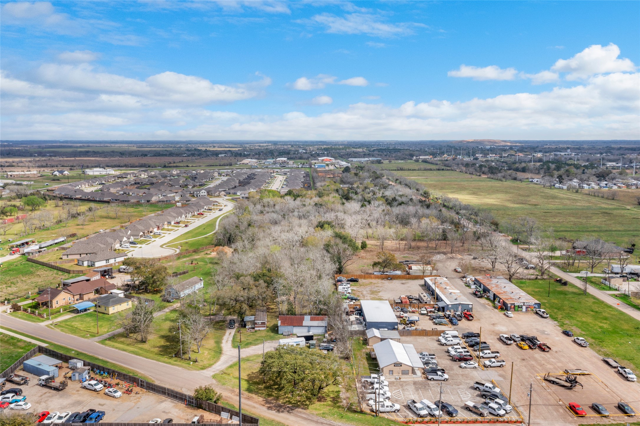 1806 Fm 528 / Munson Road Property Photo 10