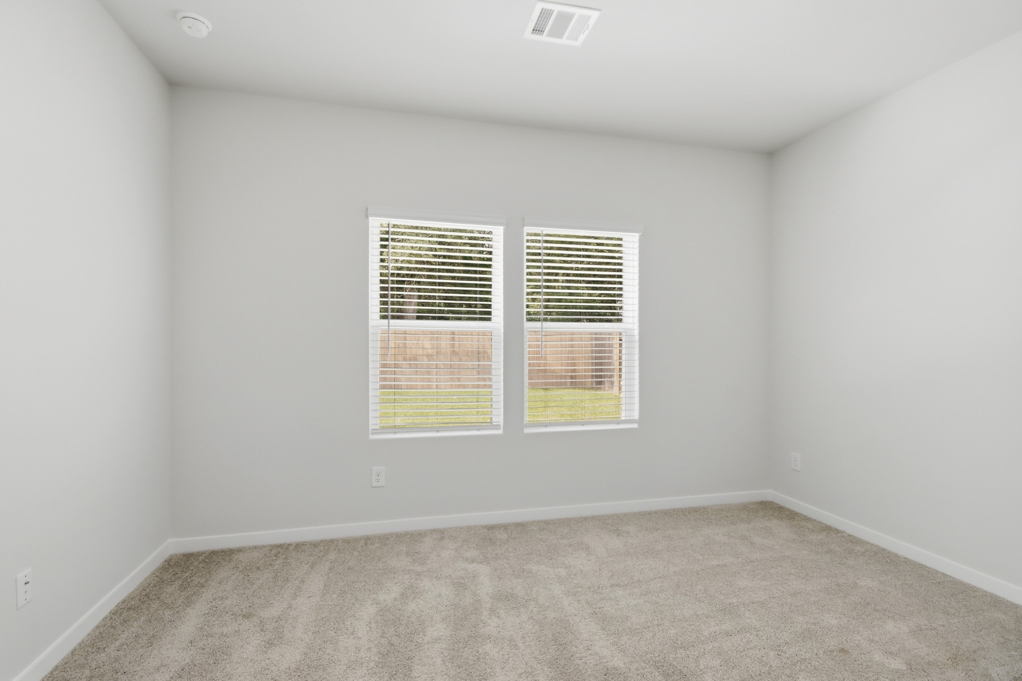 17817 Lionheart Road Property Photo 11