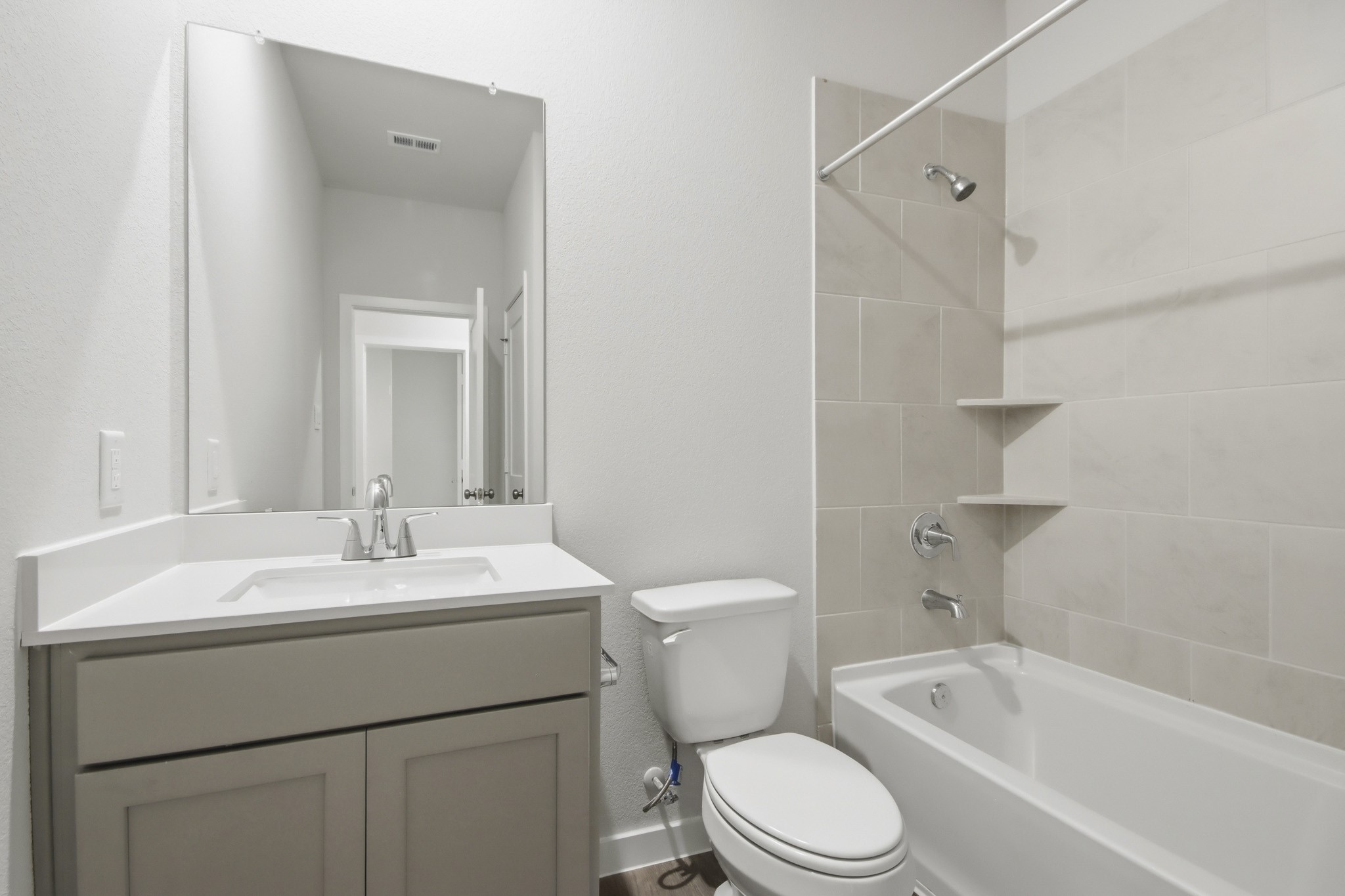 17817 Lionheart Road Property Photo 14