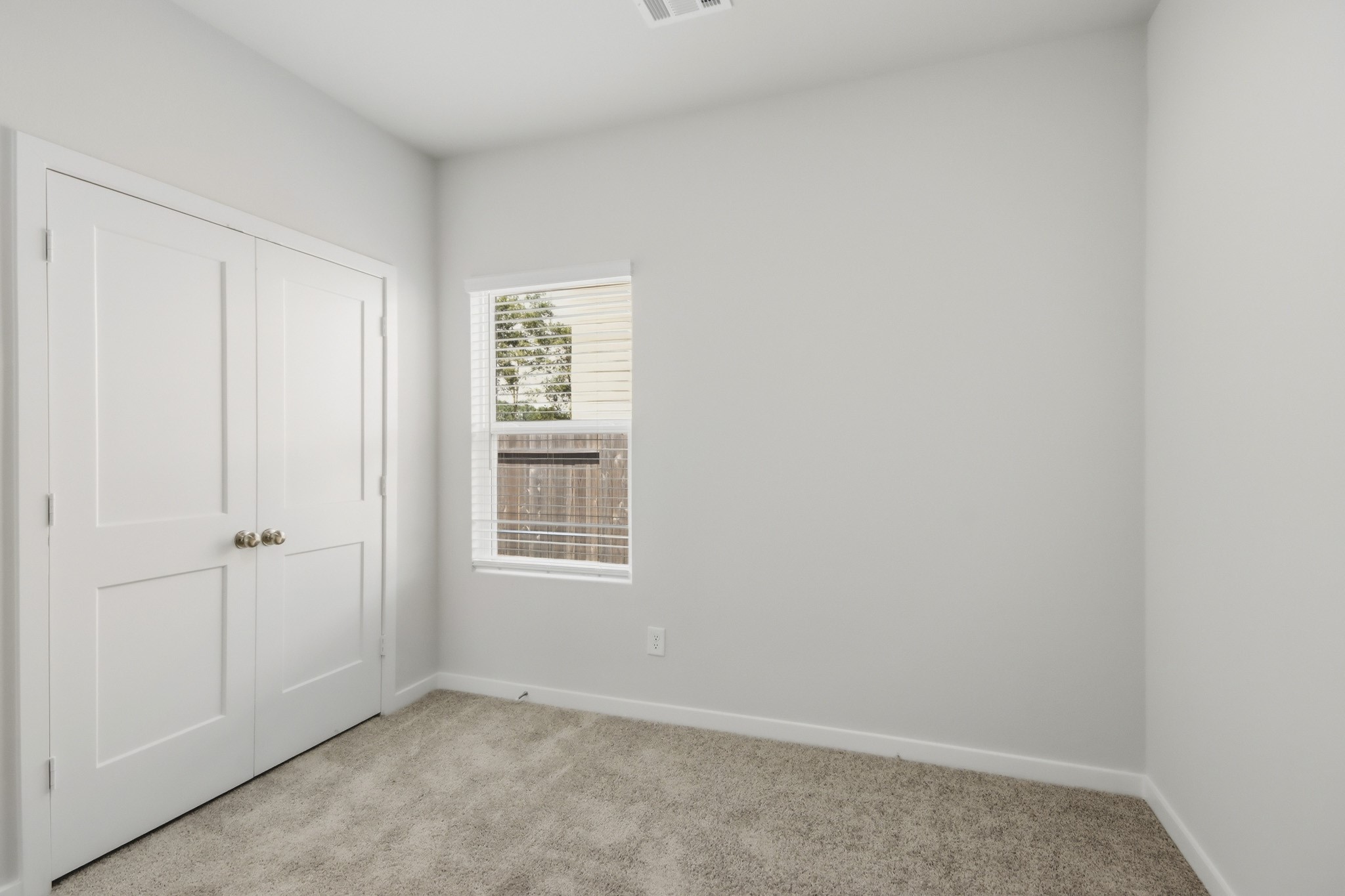 17817 Lionheart Road Property Photo 15