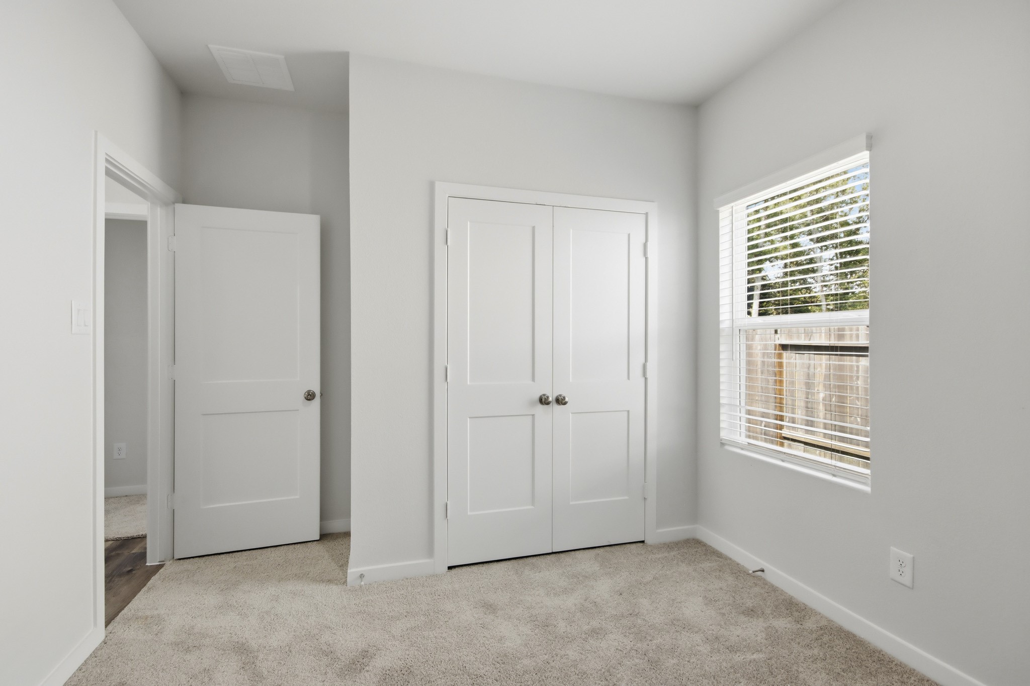 17817 Lionheart Road Property Photo 16
