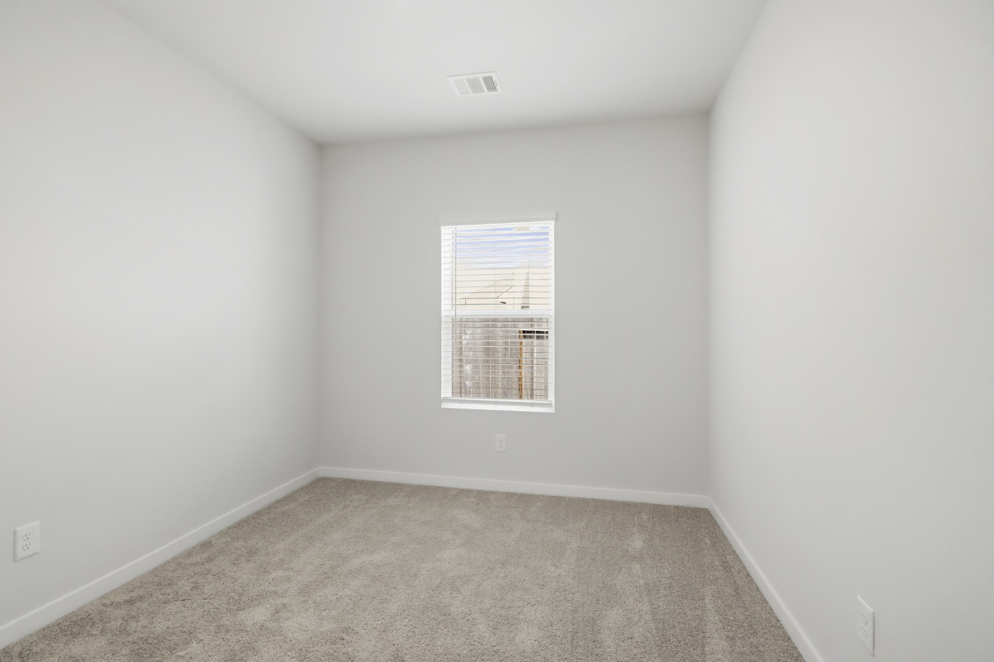 17817 Lionheart Road Property Photo 17