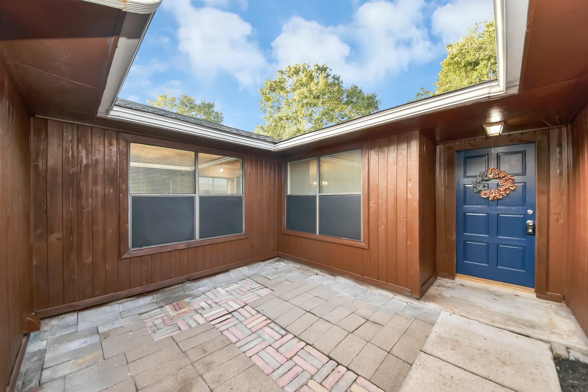 1414 Shadow Mountain Drive Property Photo 8