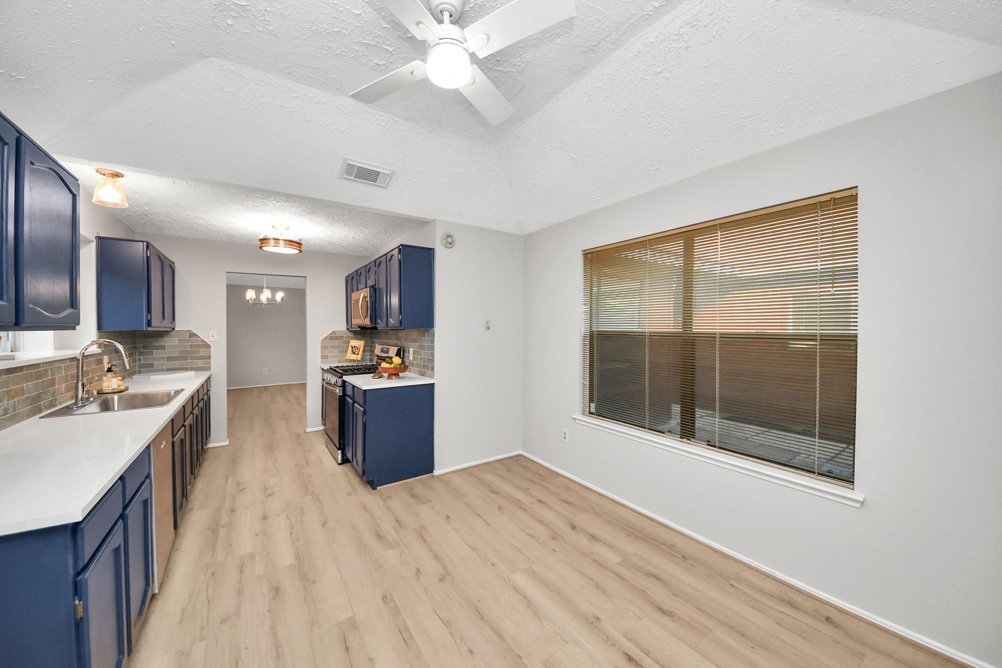 1414 Shadow Mountain Drive Property Photo 16