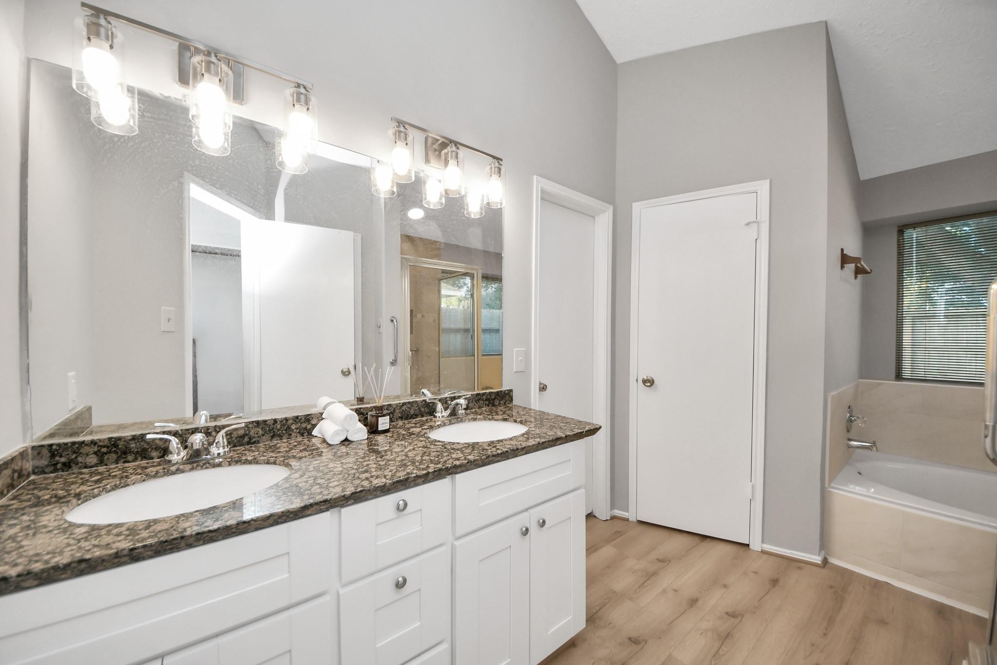 1414 Shadow Mountain Drive Property Photo 20