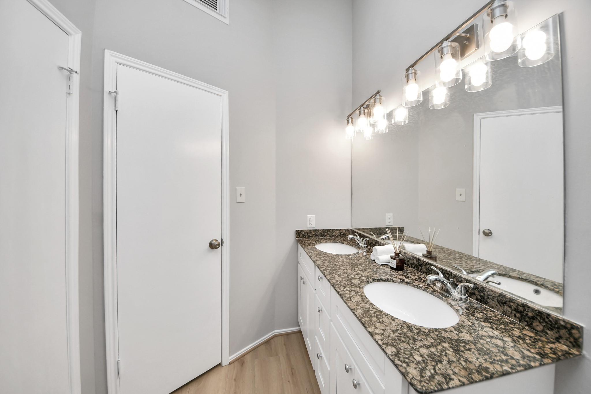 1414 Shadow Mountain Drive Property Photo 22