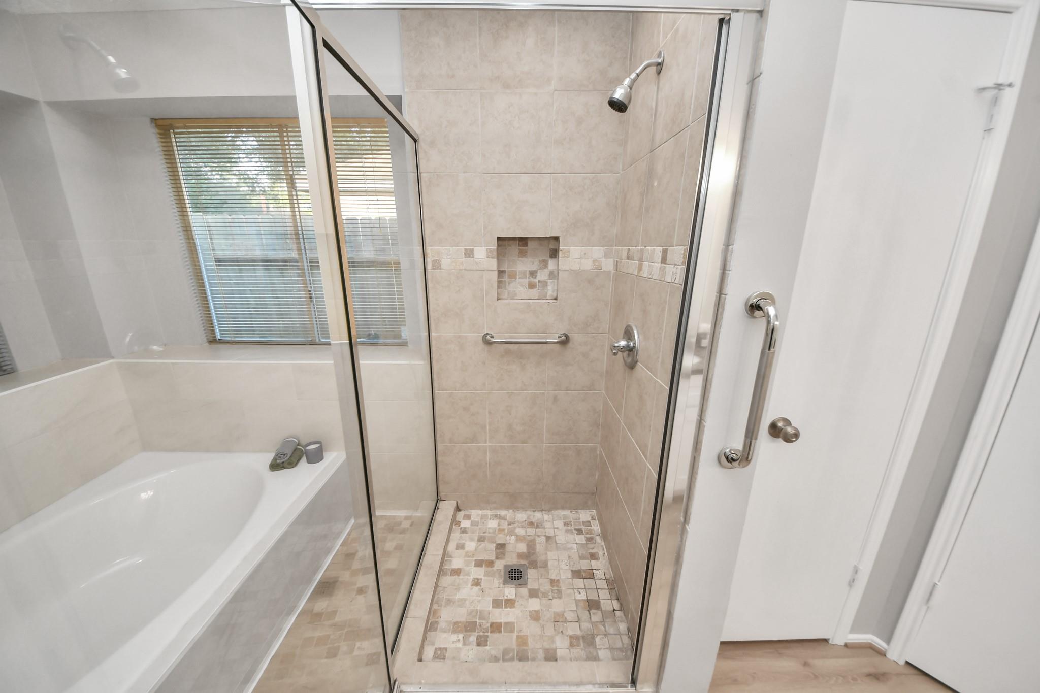 1414 Shadow Mountain Drive Property Photo 24