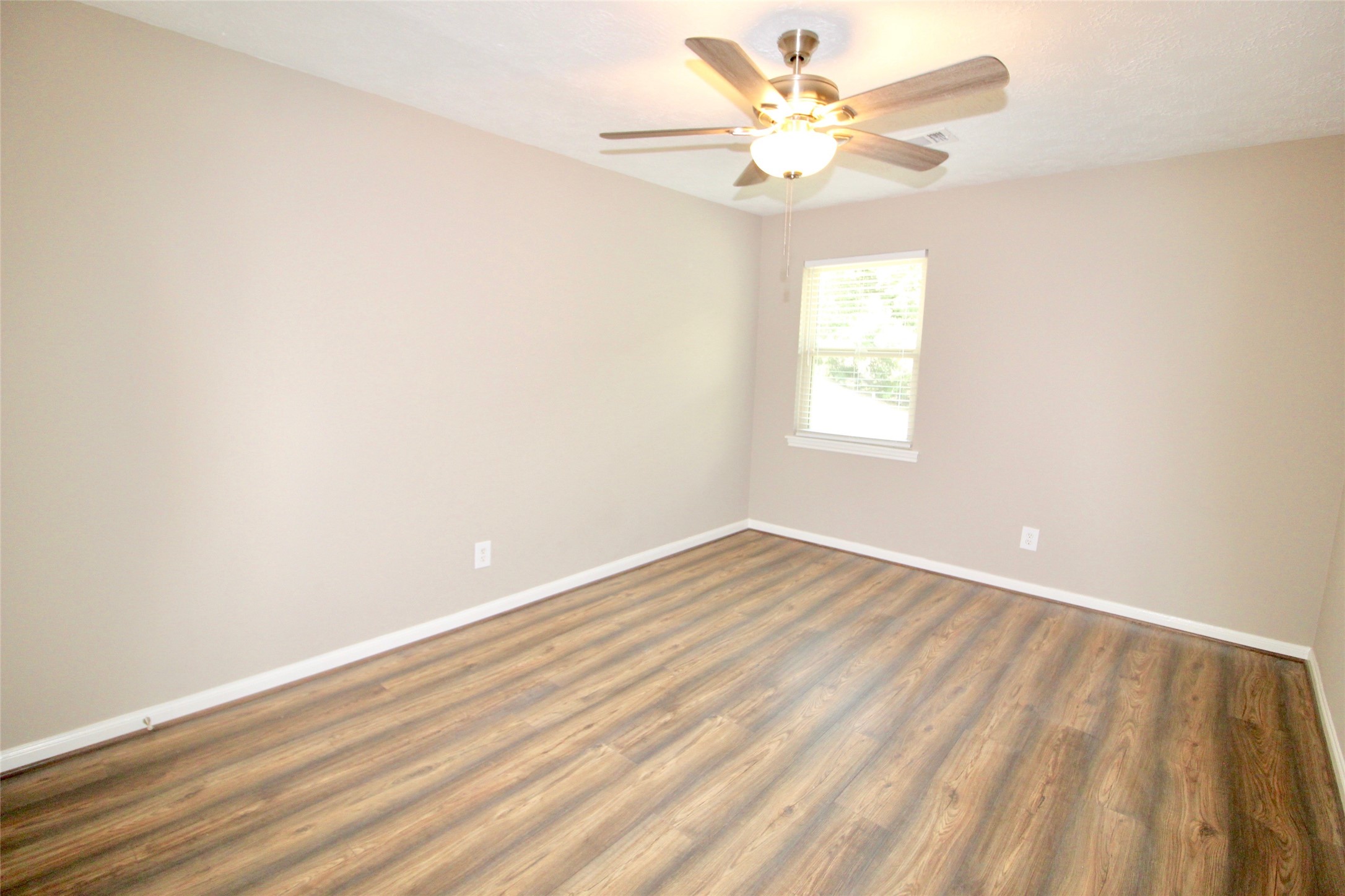 3314 Ashmont Lane Property Photo 11