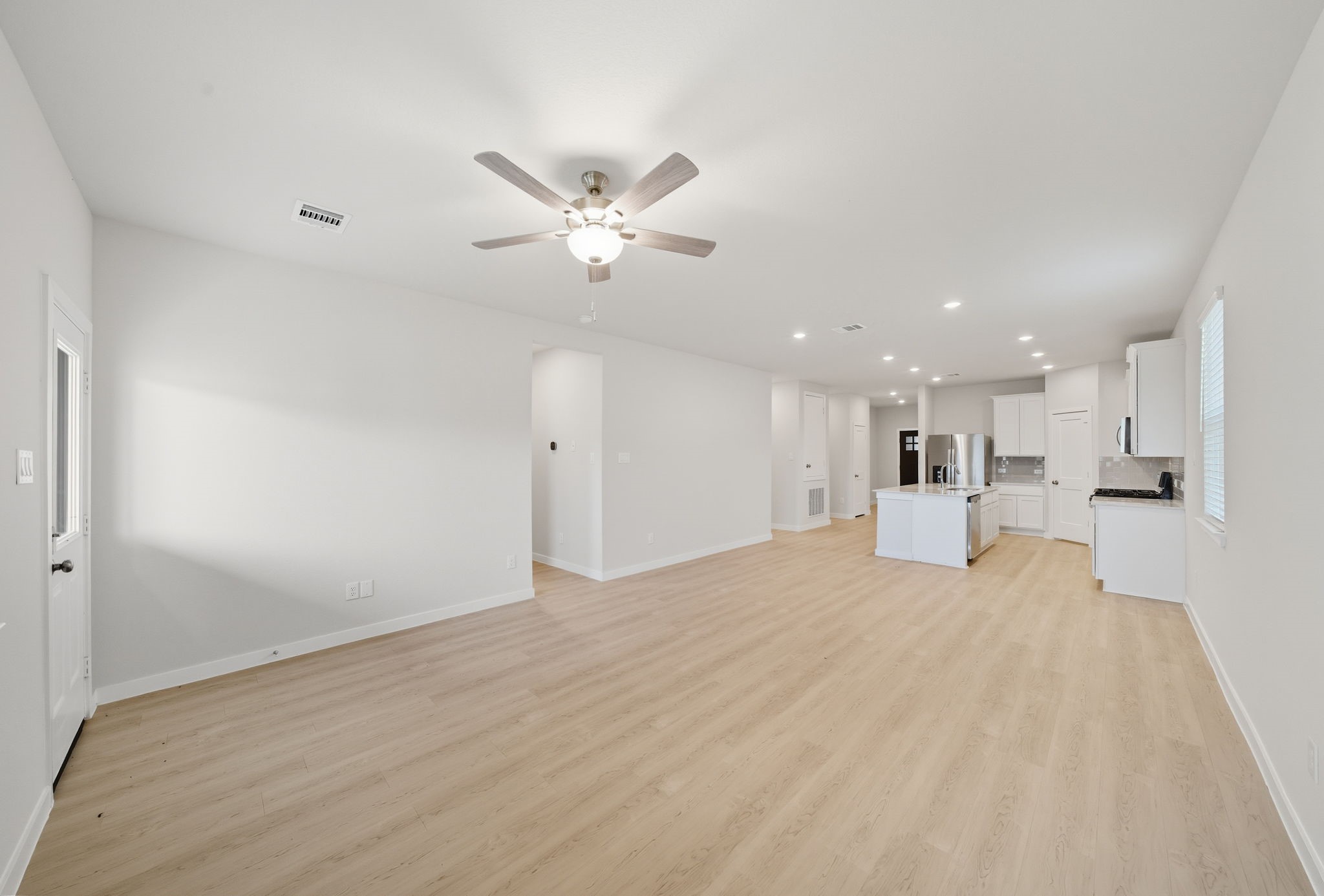 11422 Youngquist Drive Property Photo 14