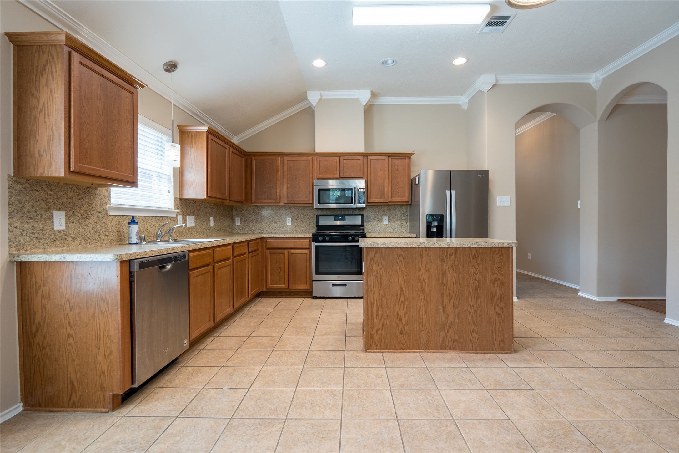 20831 May Showers Circle Property Photo 9