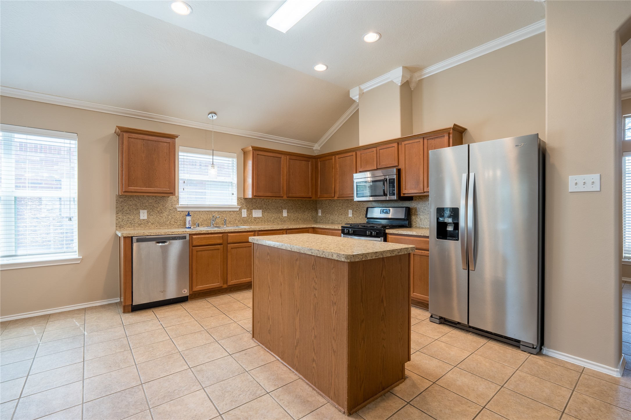 20831 May Showers Circle Property Photo 10