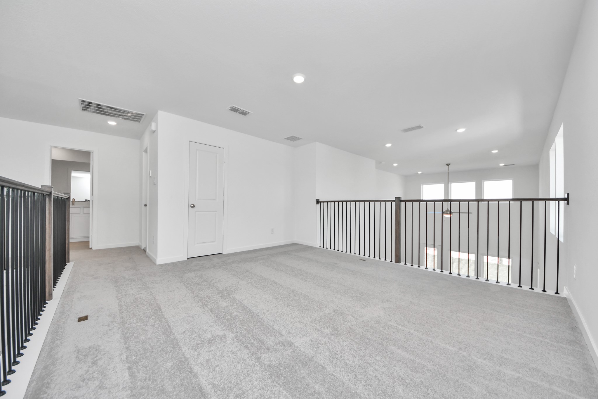9223 Willowbank Gap Lane Property Photo 38