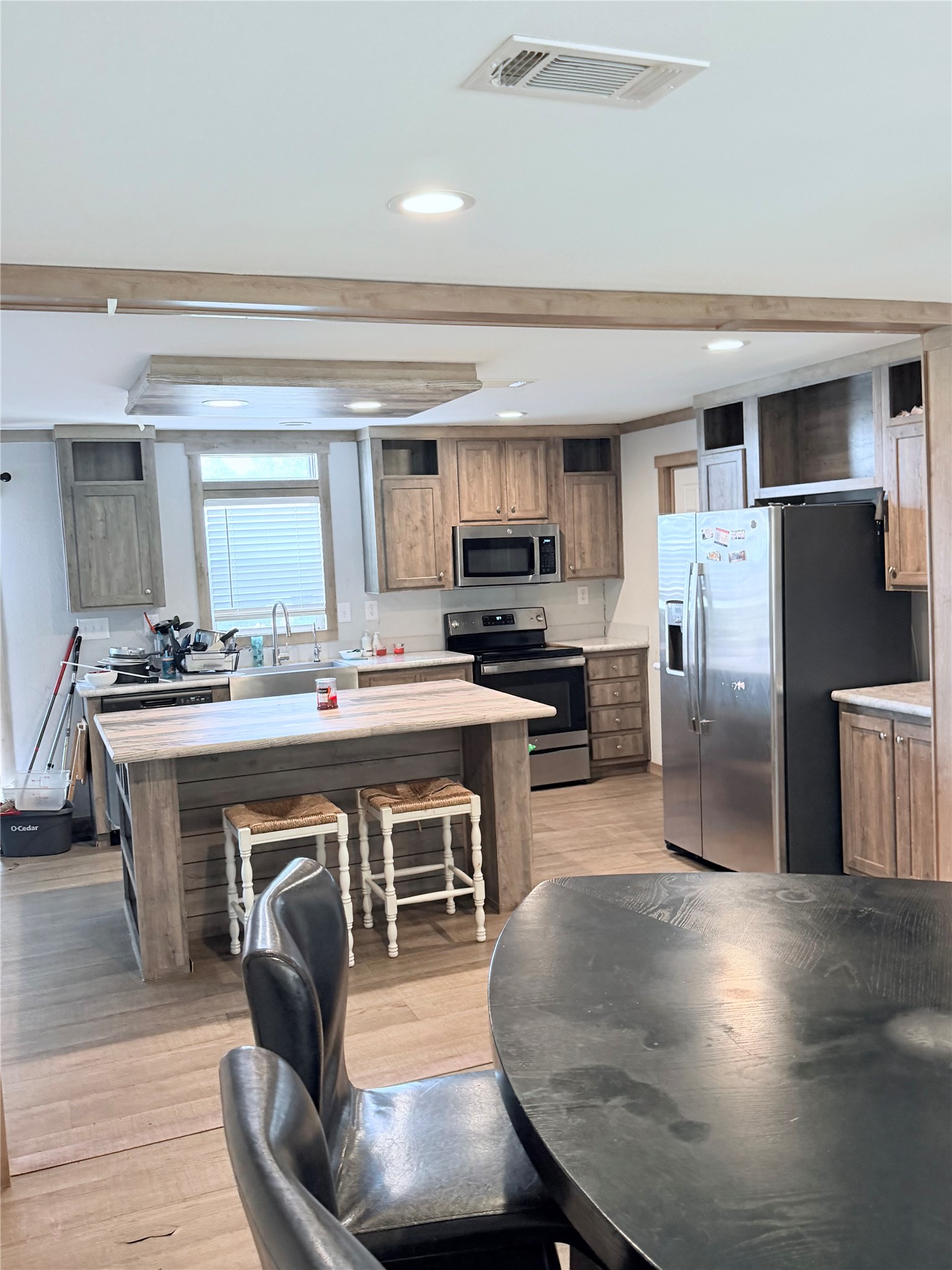 15541 Schank Road Property Photo 4