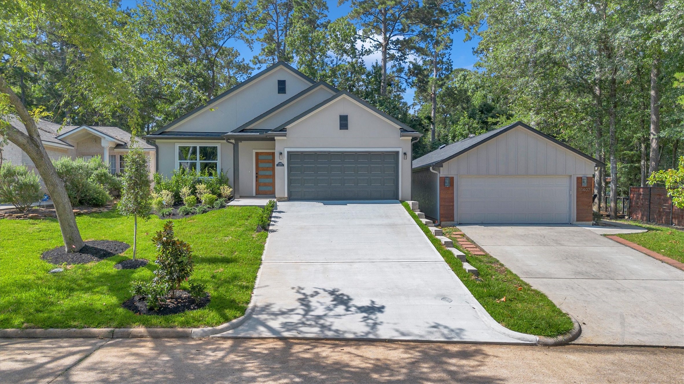 11403 Alcott Drive Property Photo 5