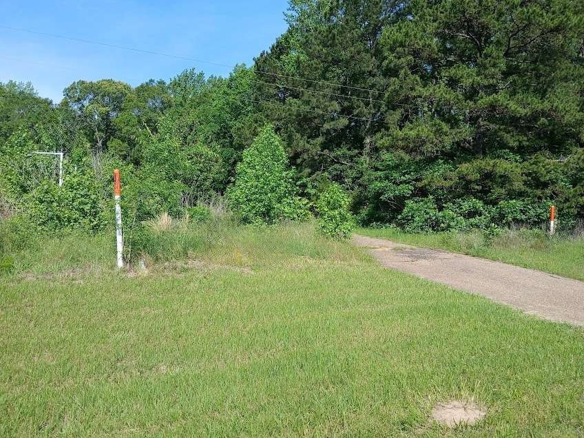 21655 US Highway 59 N