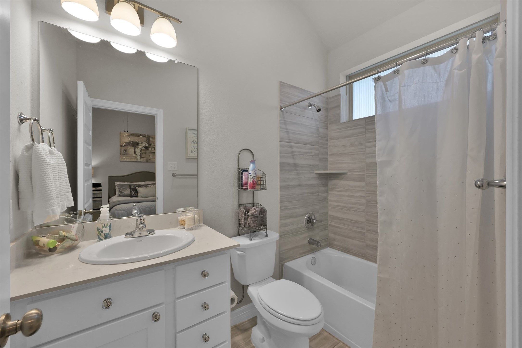 11918 Clearview Cove Drive Property Photo 19