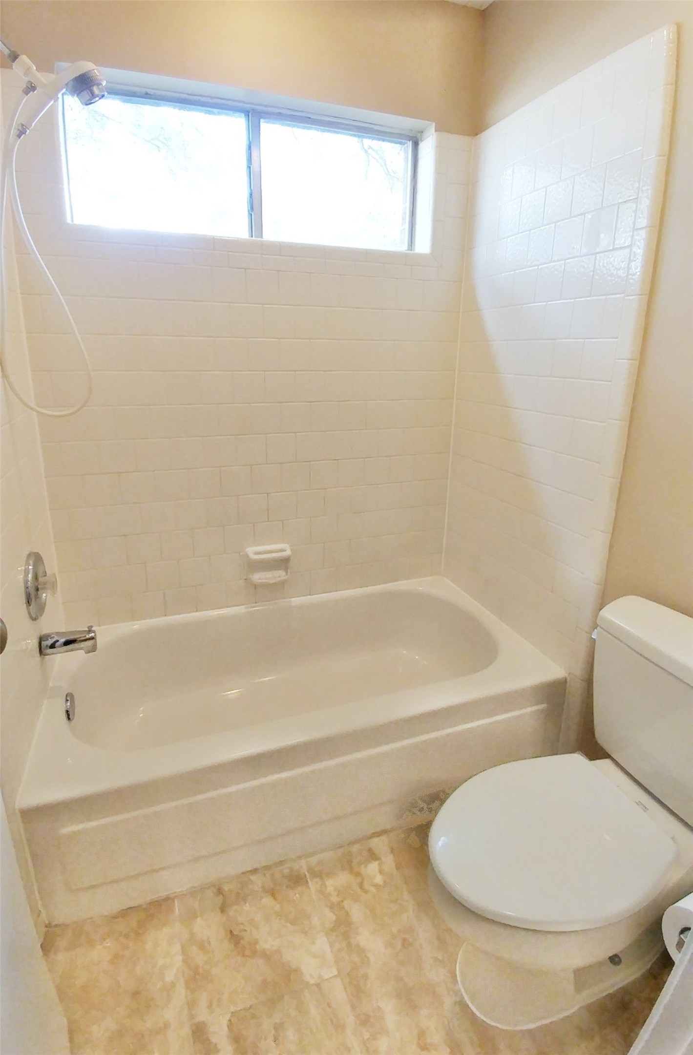 5227 Clarkston Lane Property Photo 17