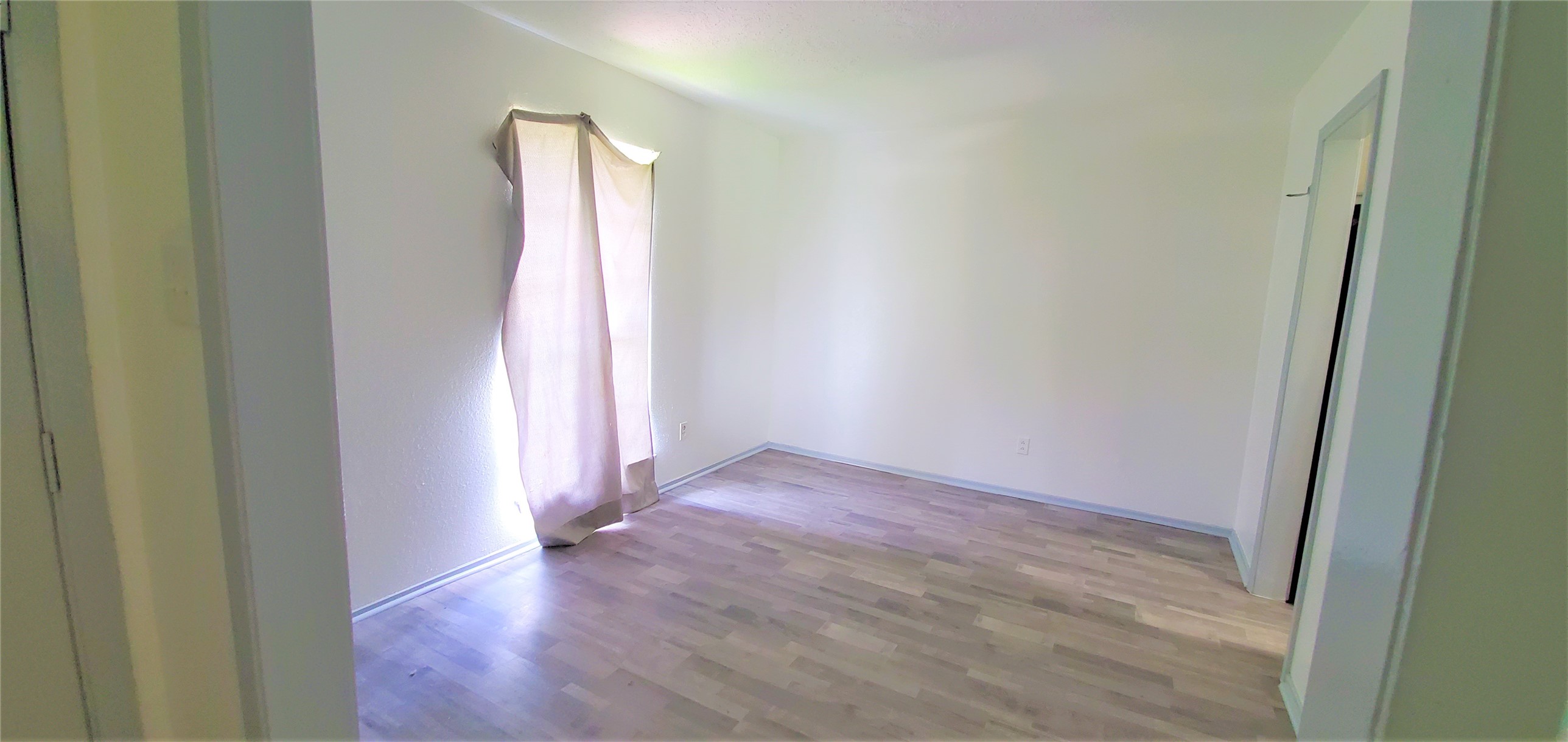 5431 Canterway Drive Property Photo 2