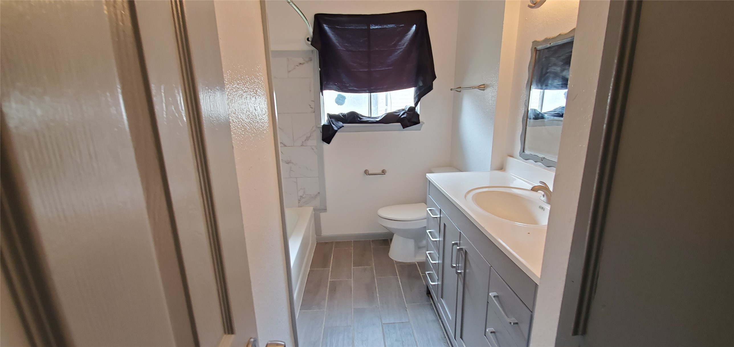 5431 Canterway Drive Property Photo 9
