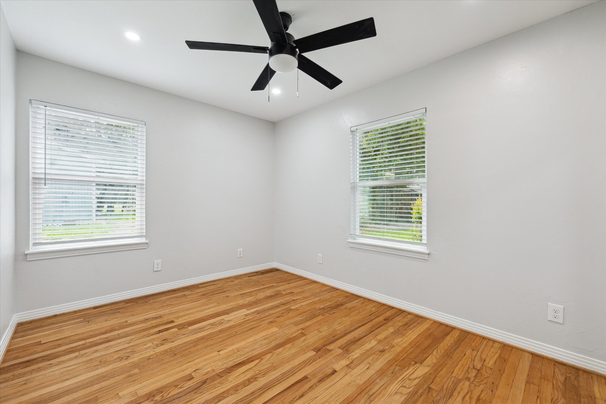 522 Barkley Street Property Photo 7