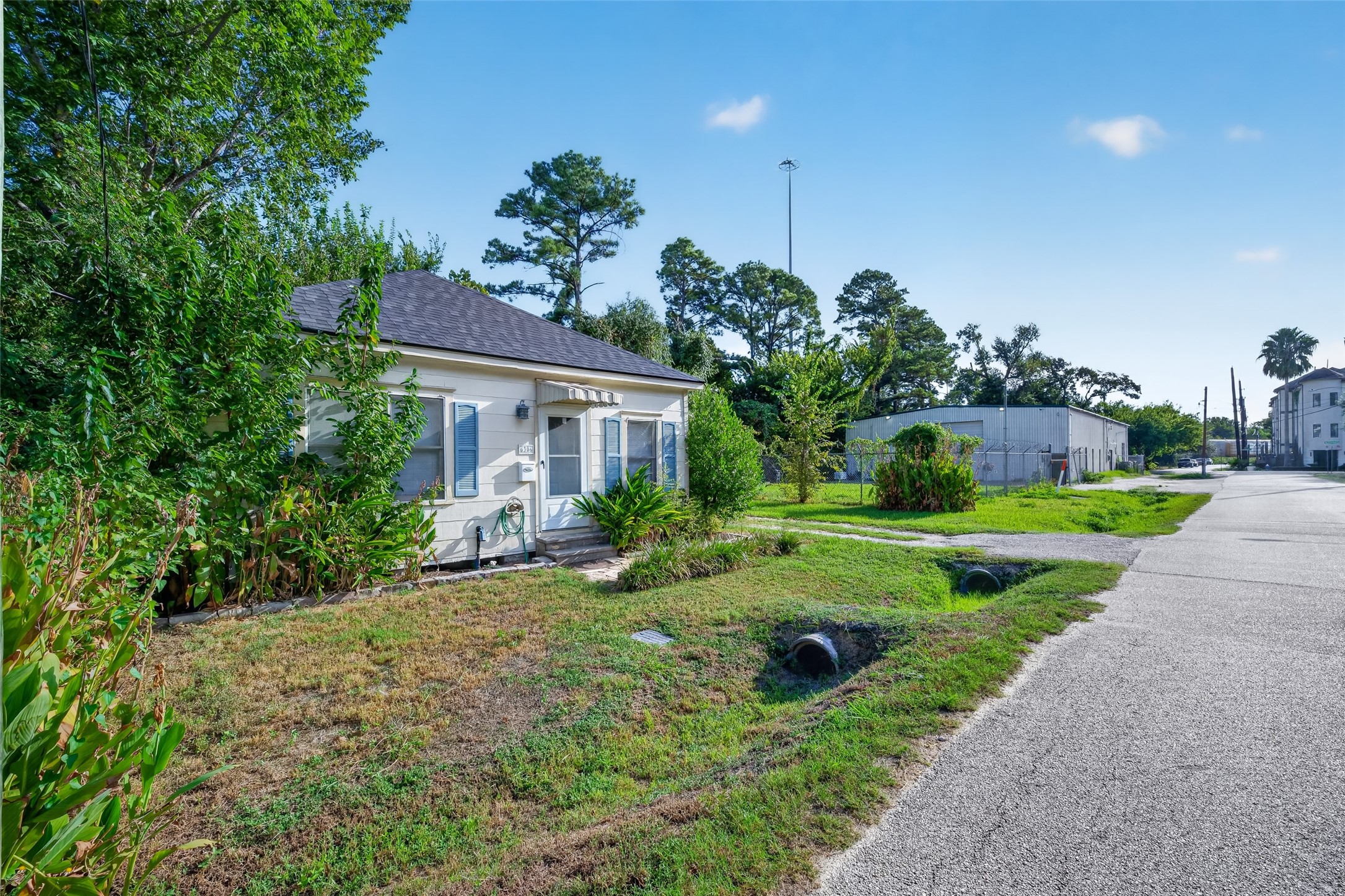 6306 Stillman Street Property Photo 2