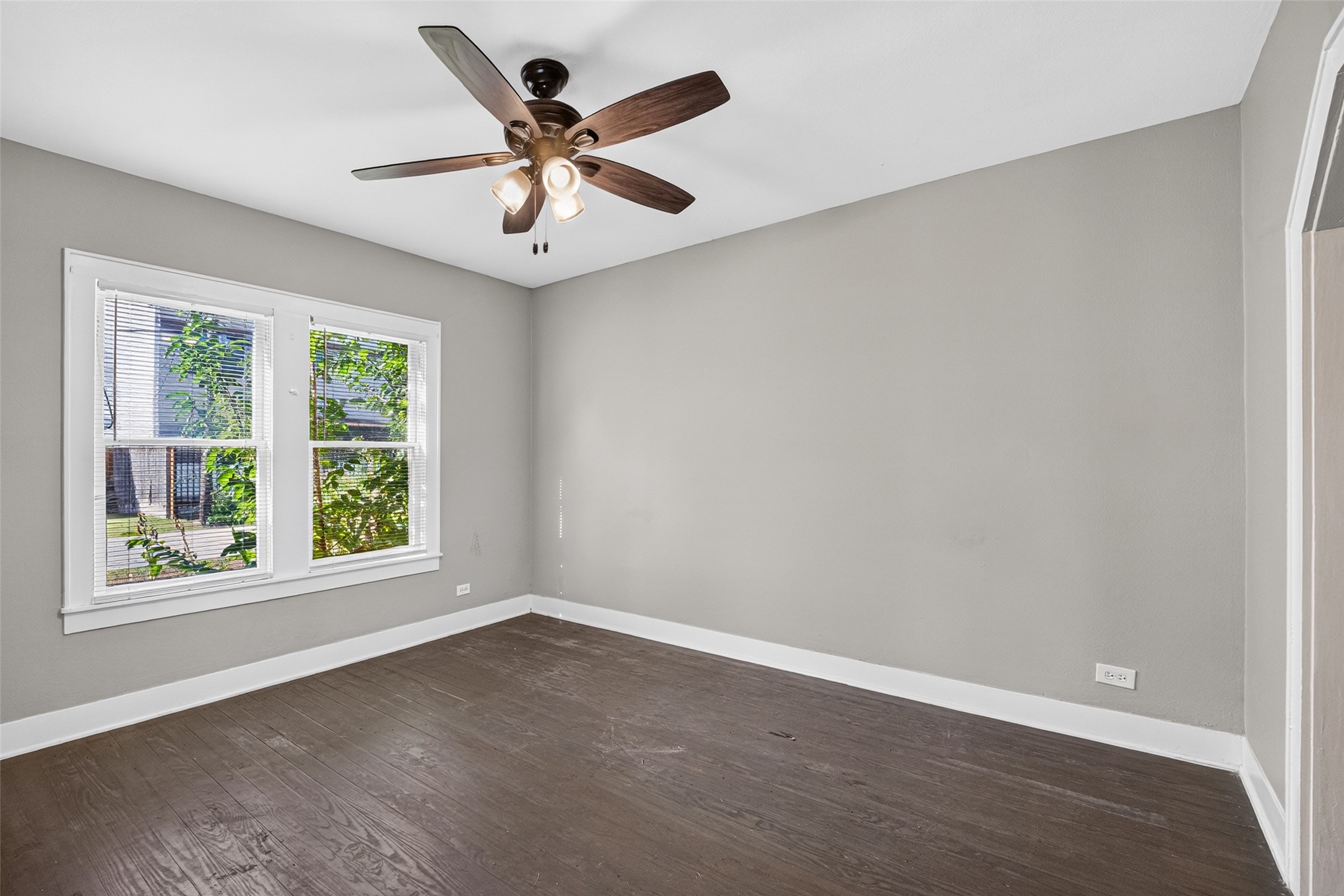 6306 Stillman Street Property Photo 6