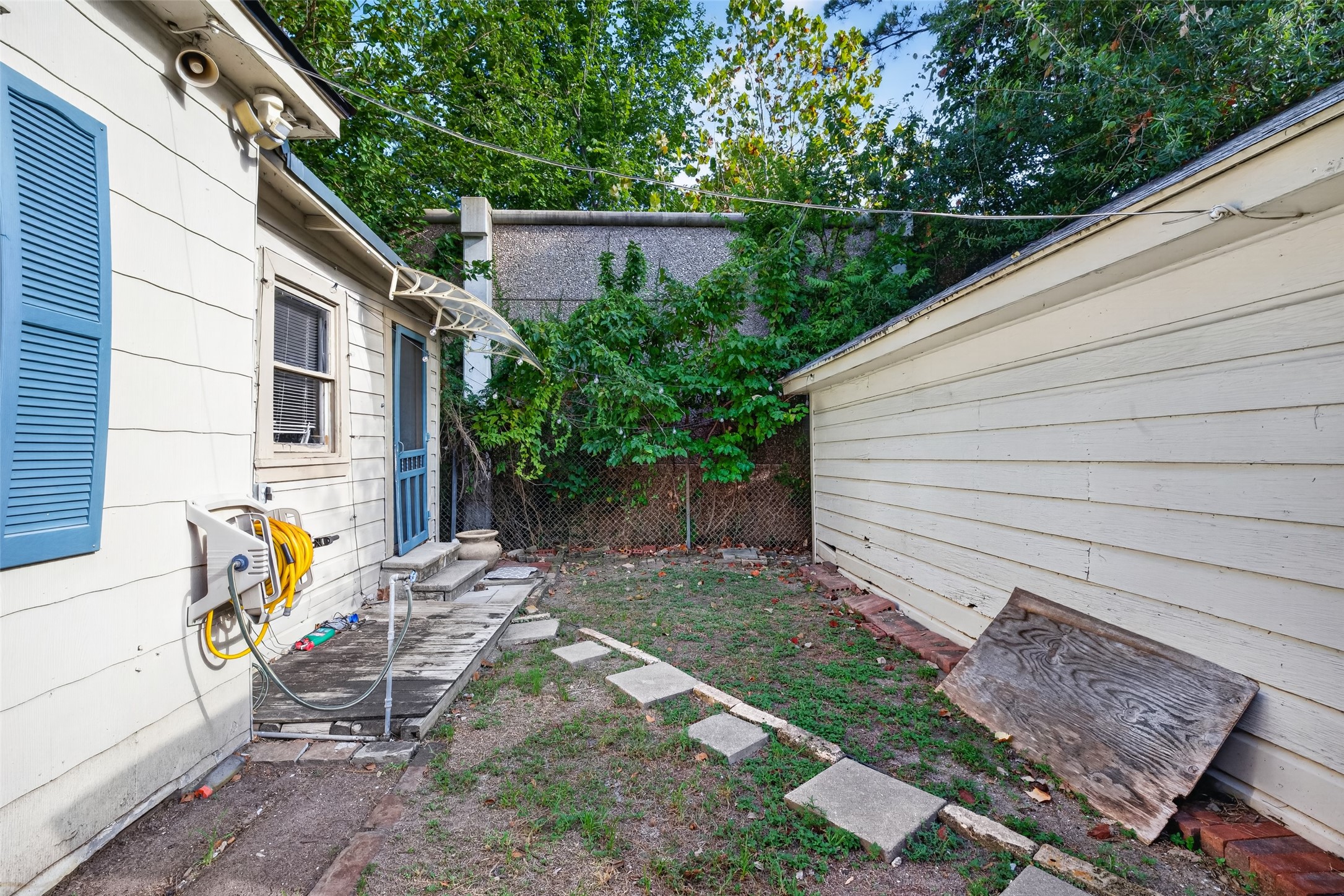 6306 Stillman Street Property Photo 33