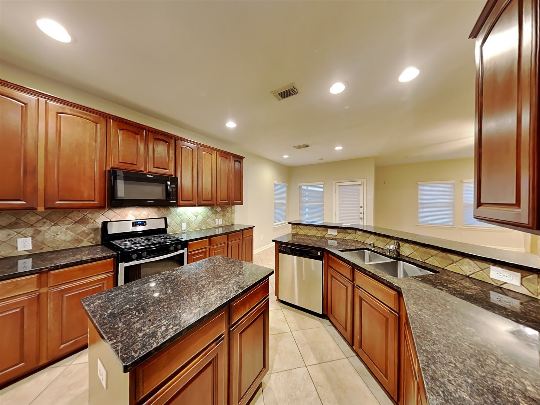 16706 Grove Mesa Trail Property Photo 2