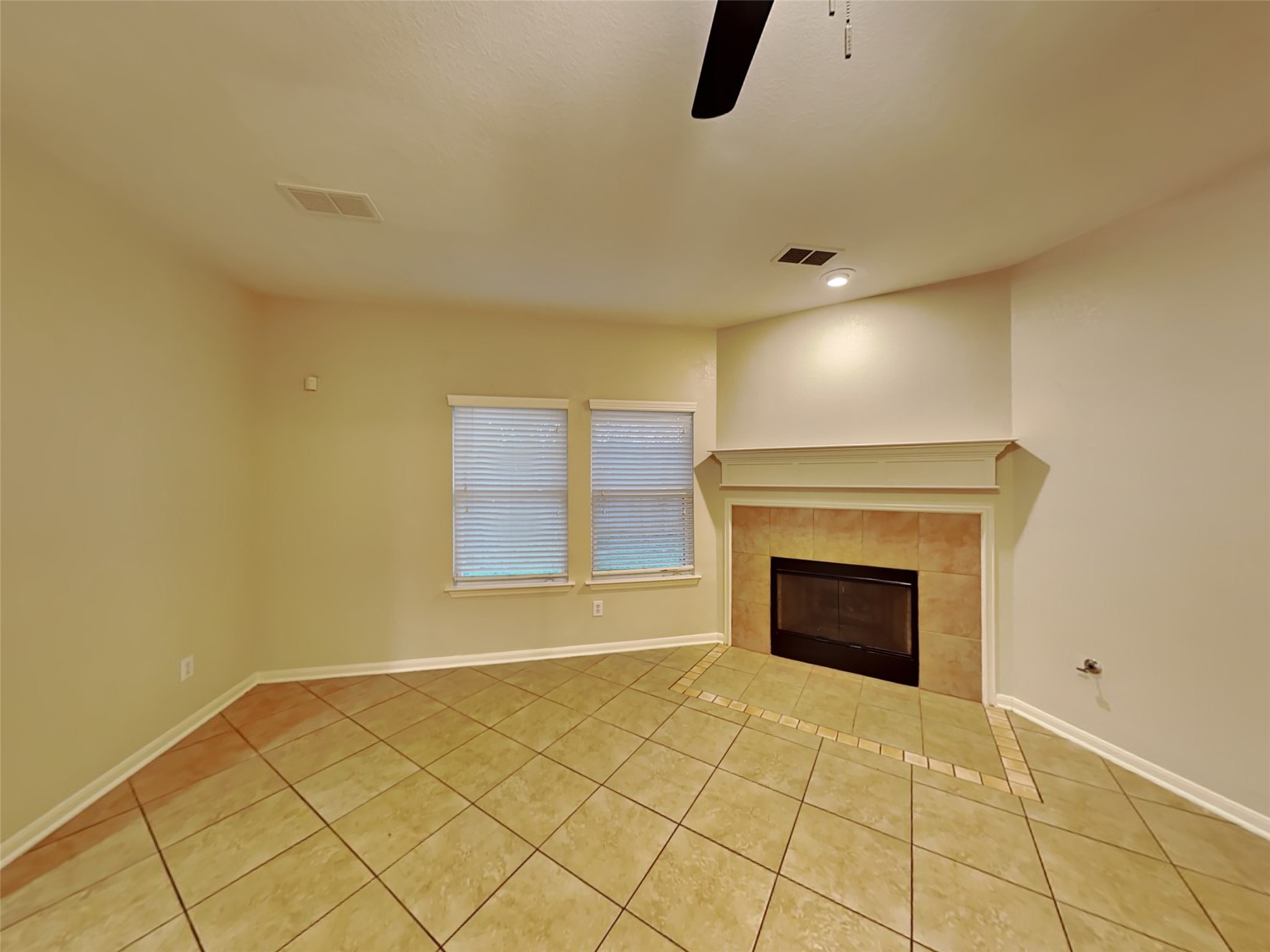 16706 Grove Mesa Trail Property Photo 8