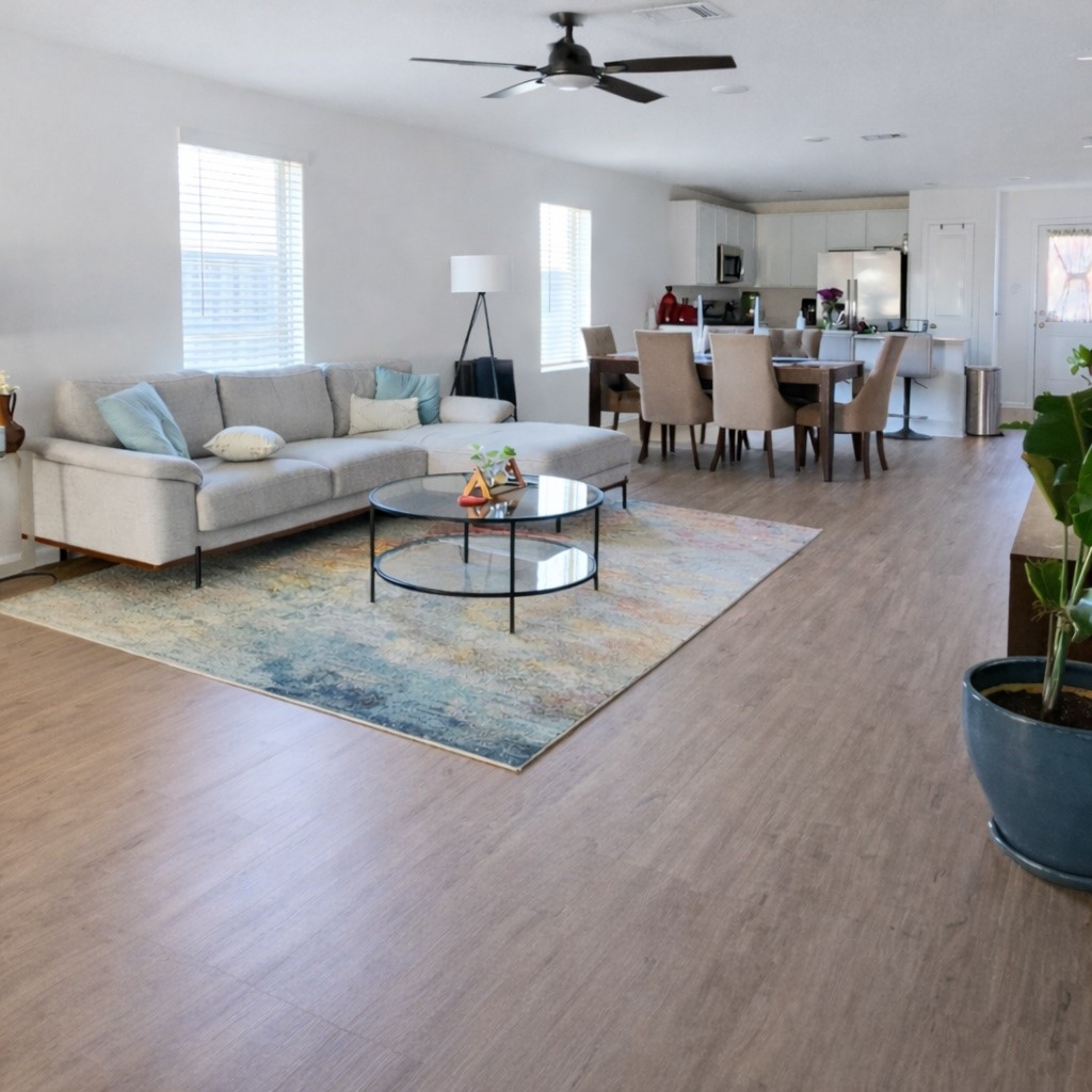 9018 Burnet Bay Court Property Photo 4