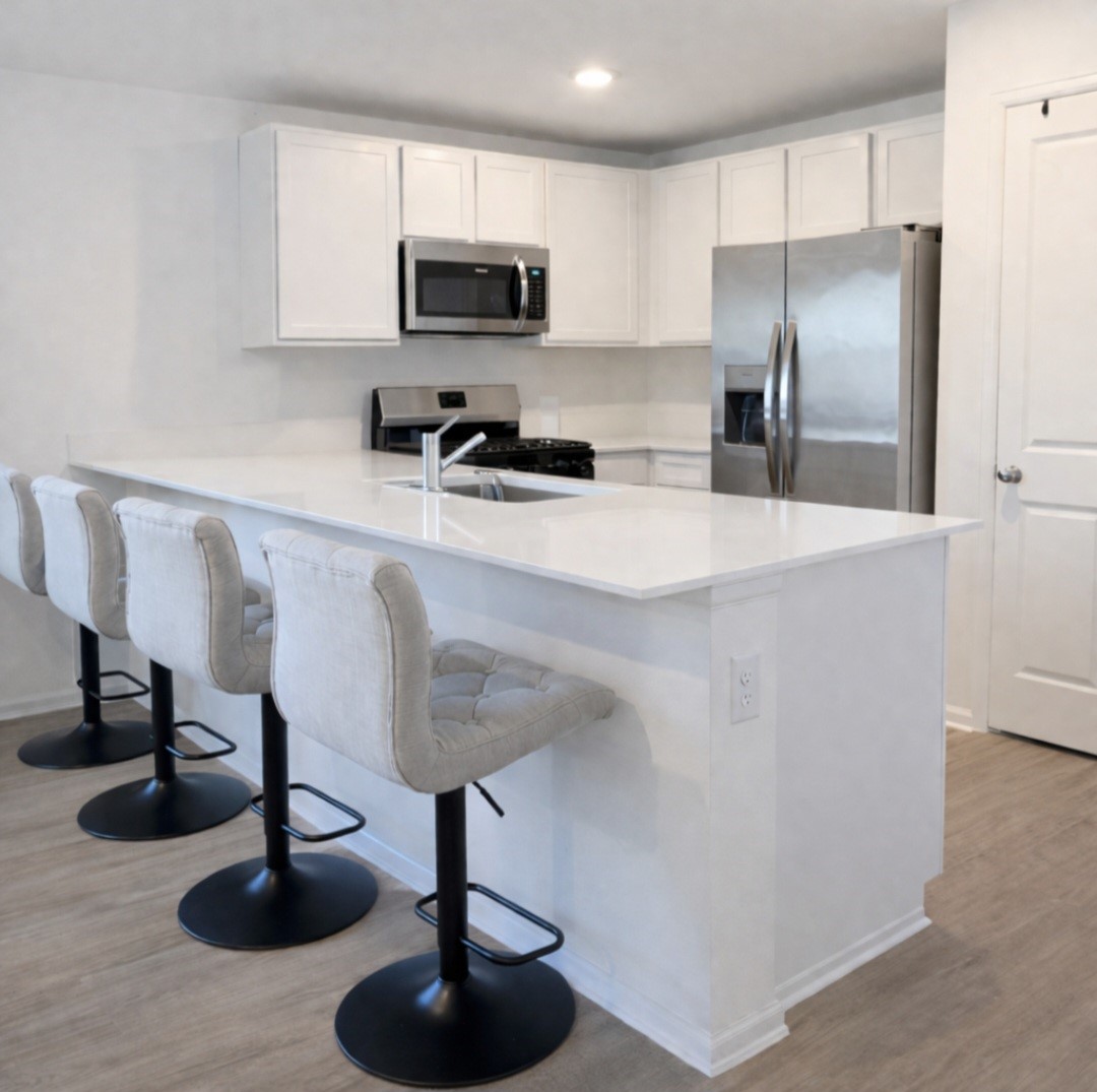 9018 Burnet Bay Court Property Photo 6