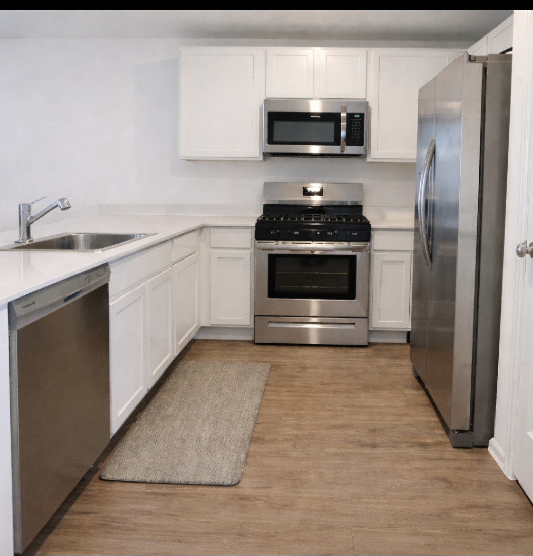9018 Burnet Bay Court Property Photo 7