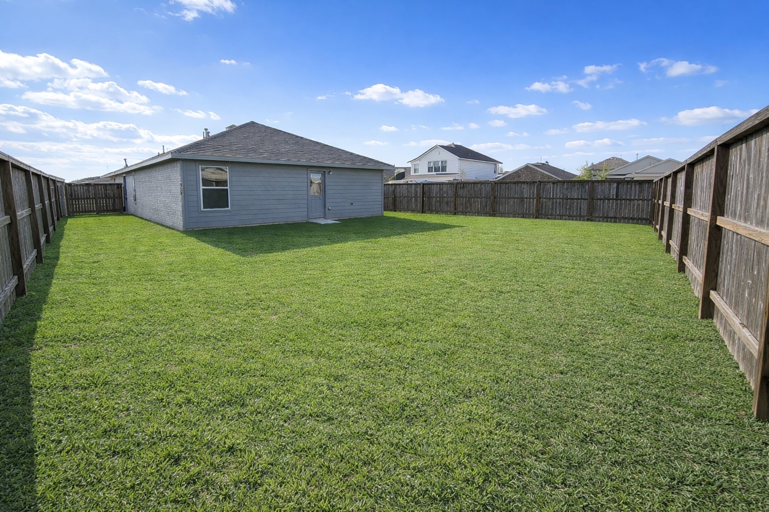 9018 Burnet Bay Court Property Photo 21