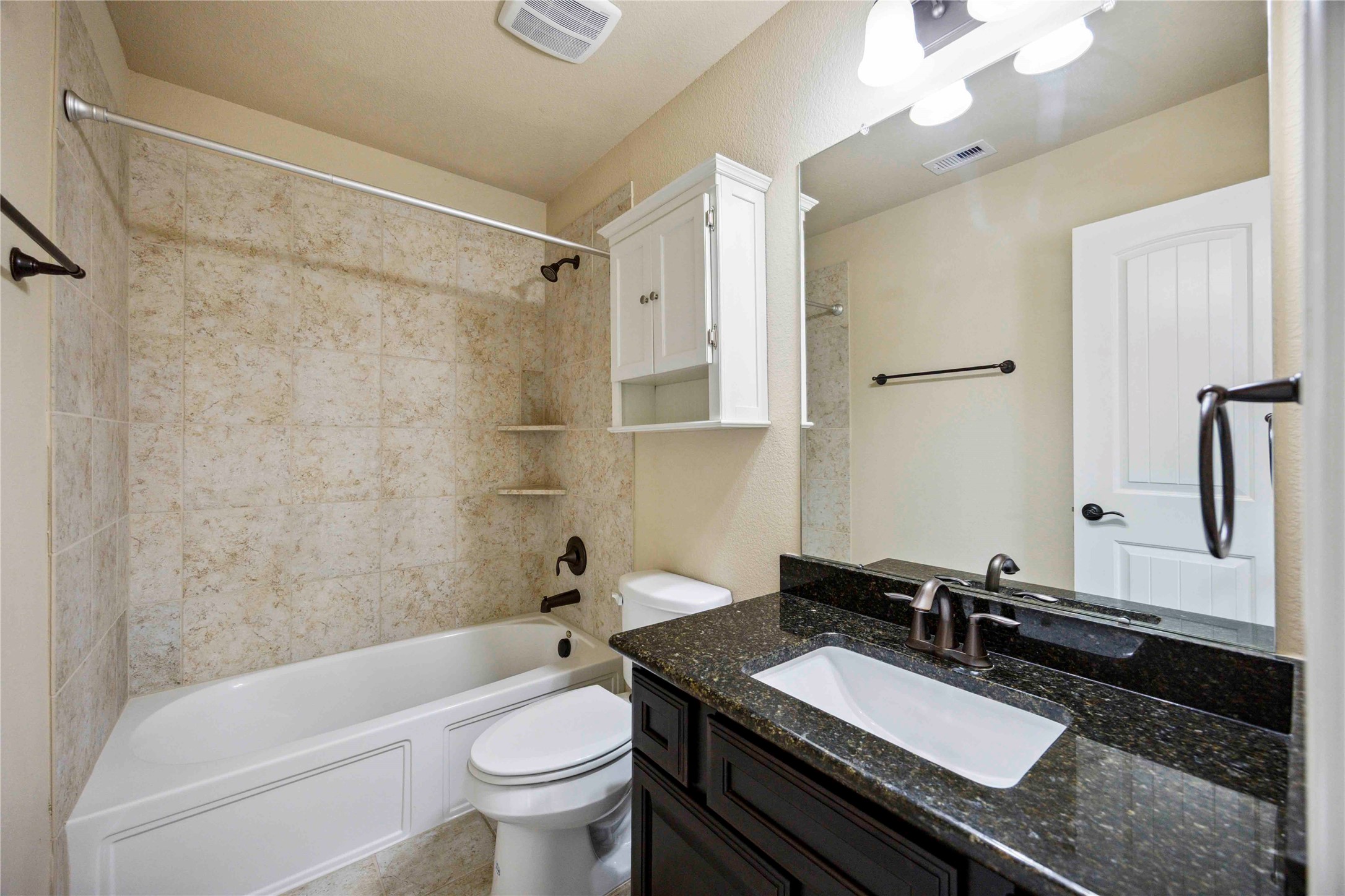 13318 Cameron Reach Drive Property Photo 13