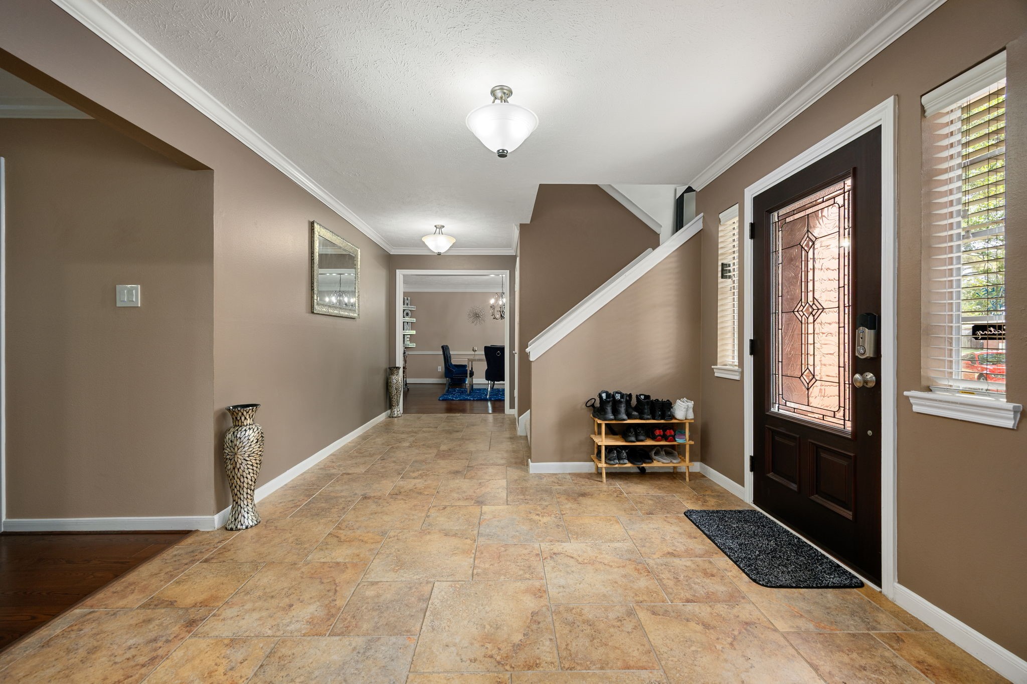7407 Knoll Cliff Court Property Photo 7