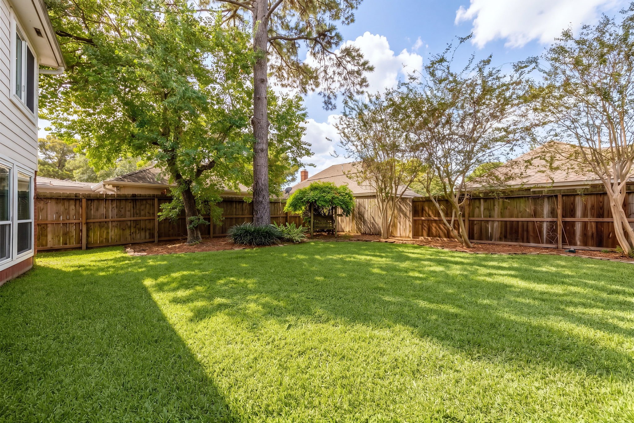 7407 Knoll Cliff Court Property Photo 37