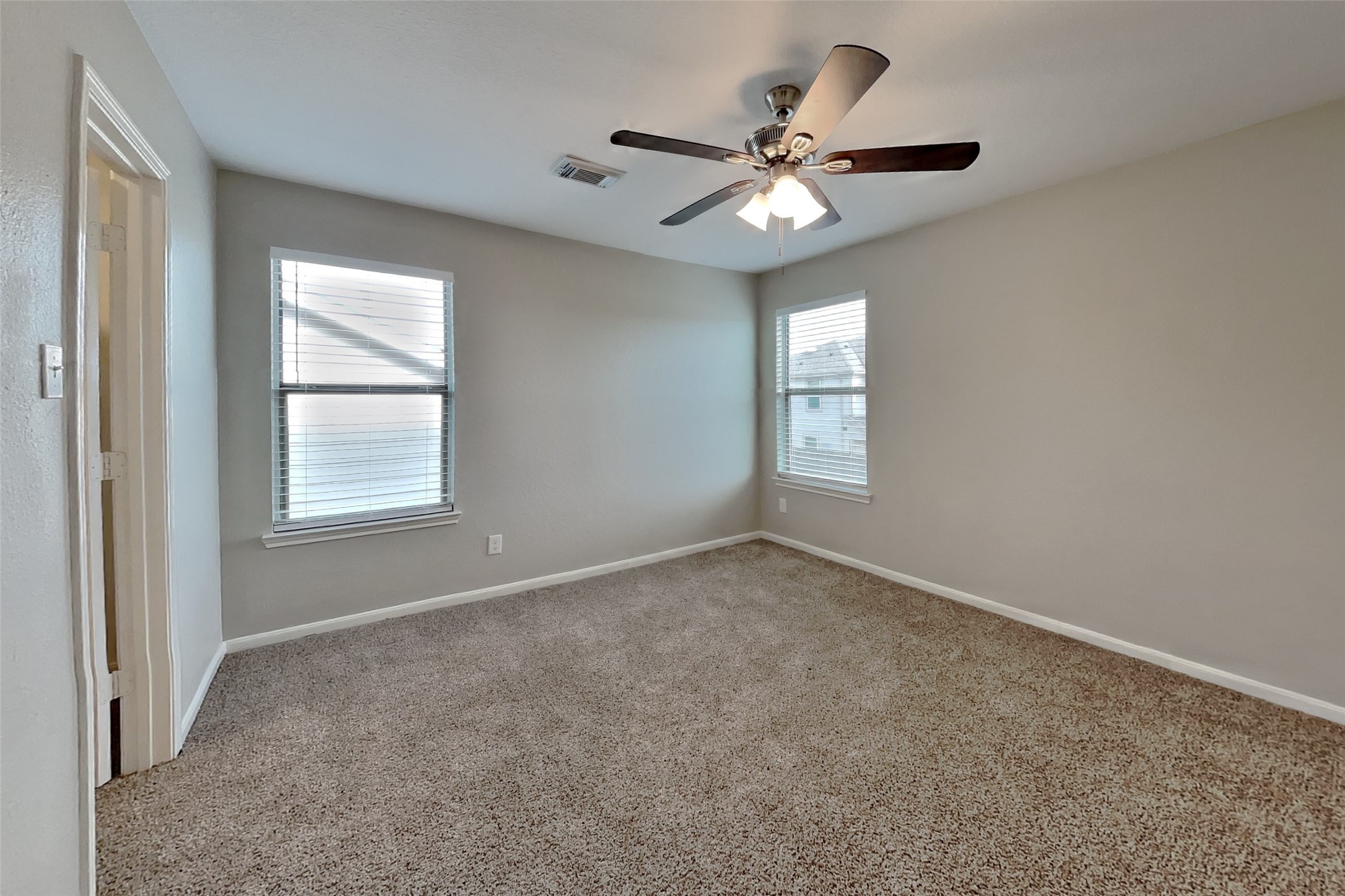 20527 Cypress Gully Drive Property Photo 12