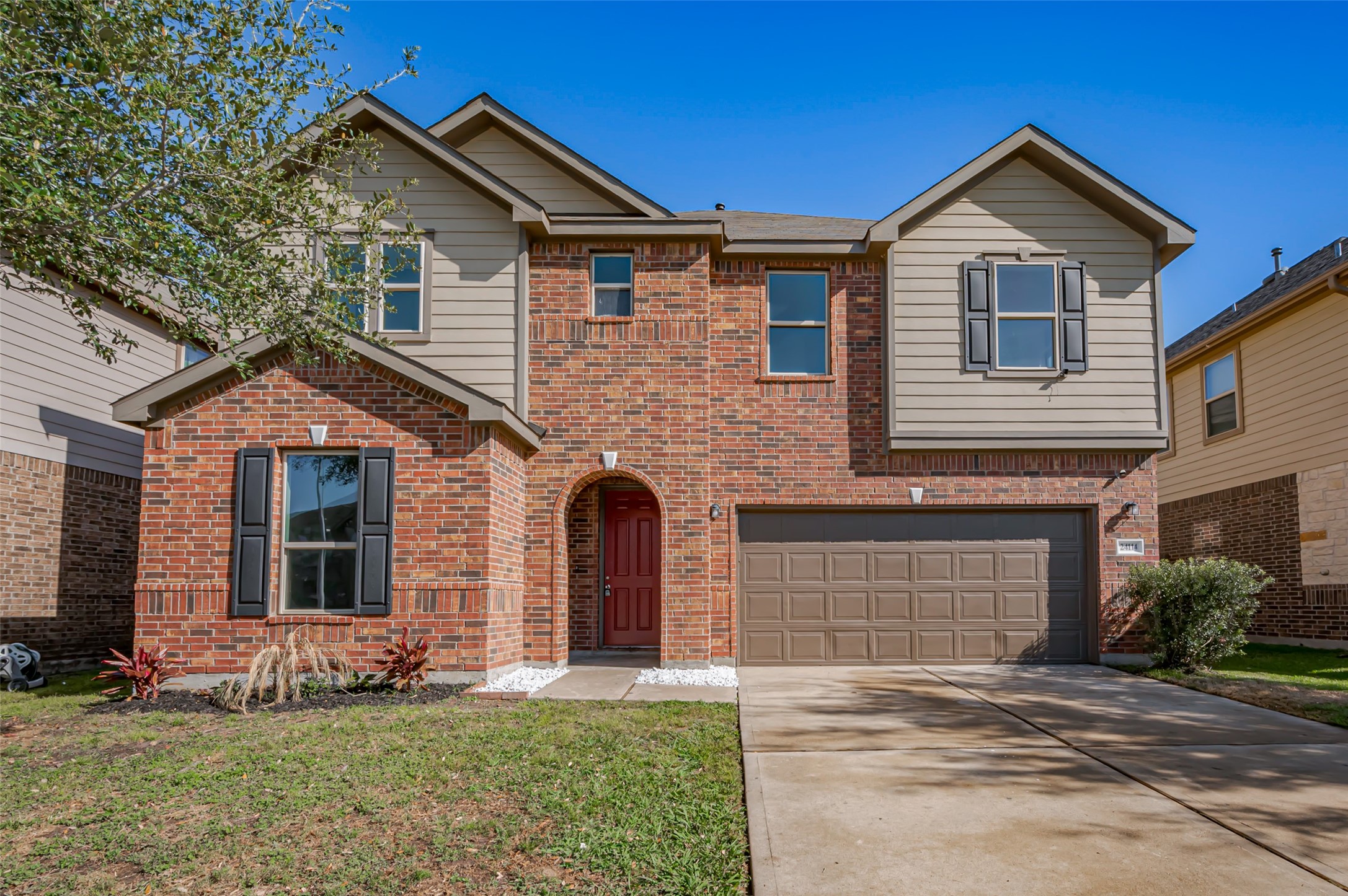 24114 Morrison Lane Property Photo 1