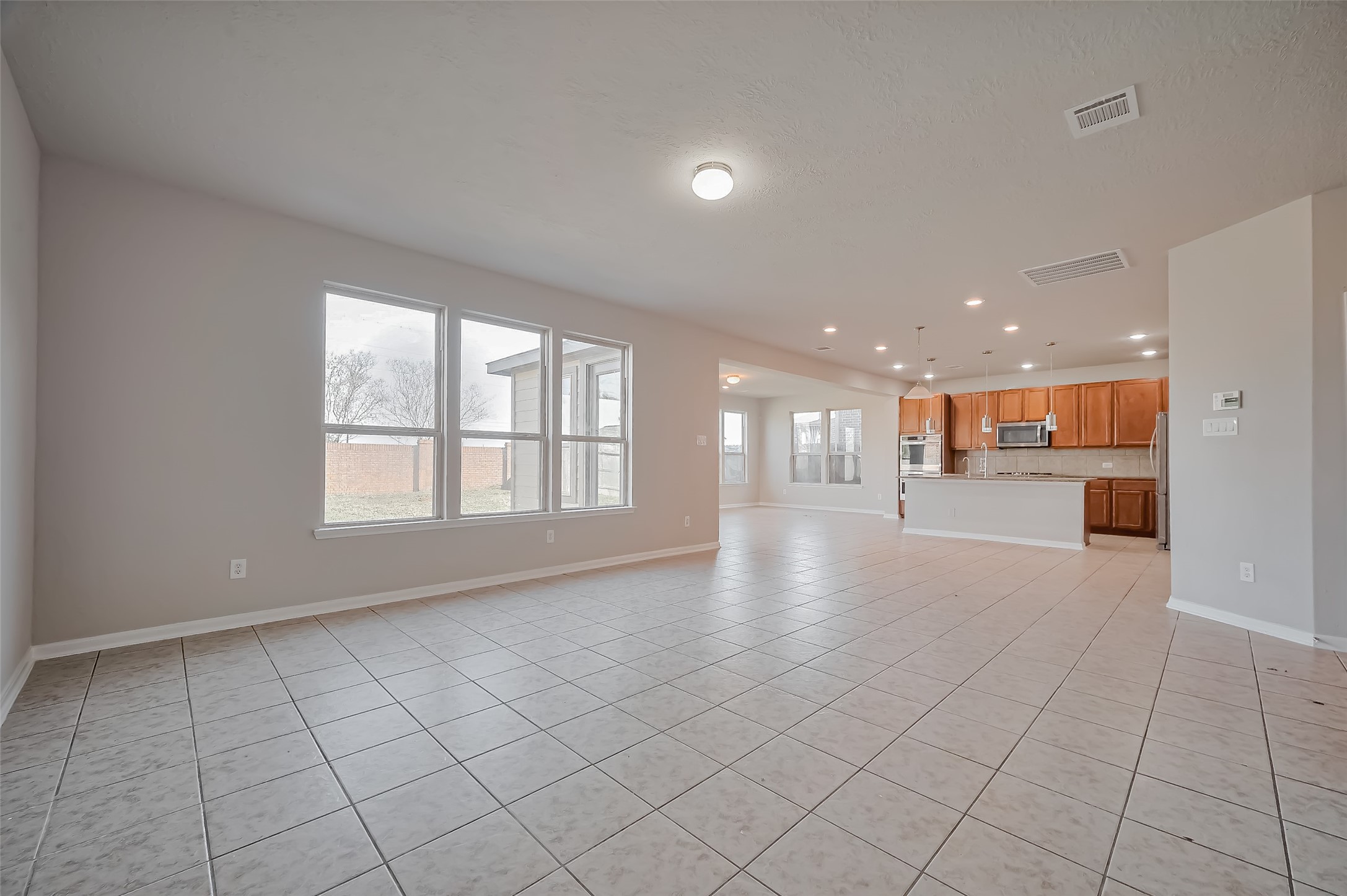 24114 Morrison Lane Property Photo 7