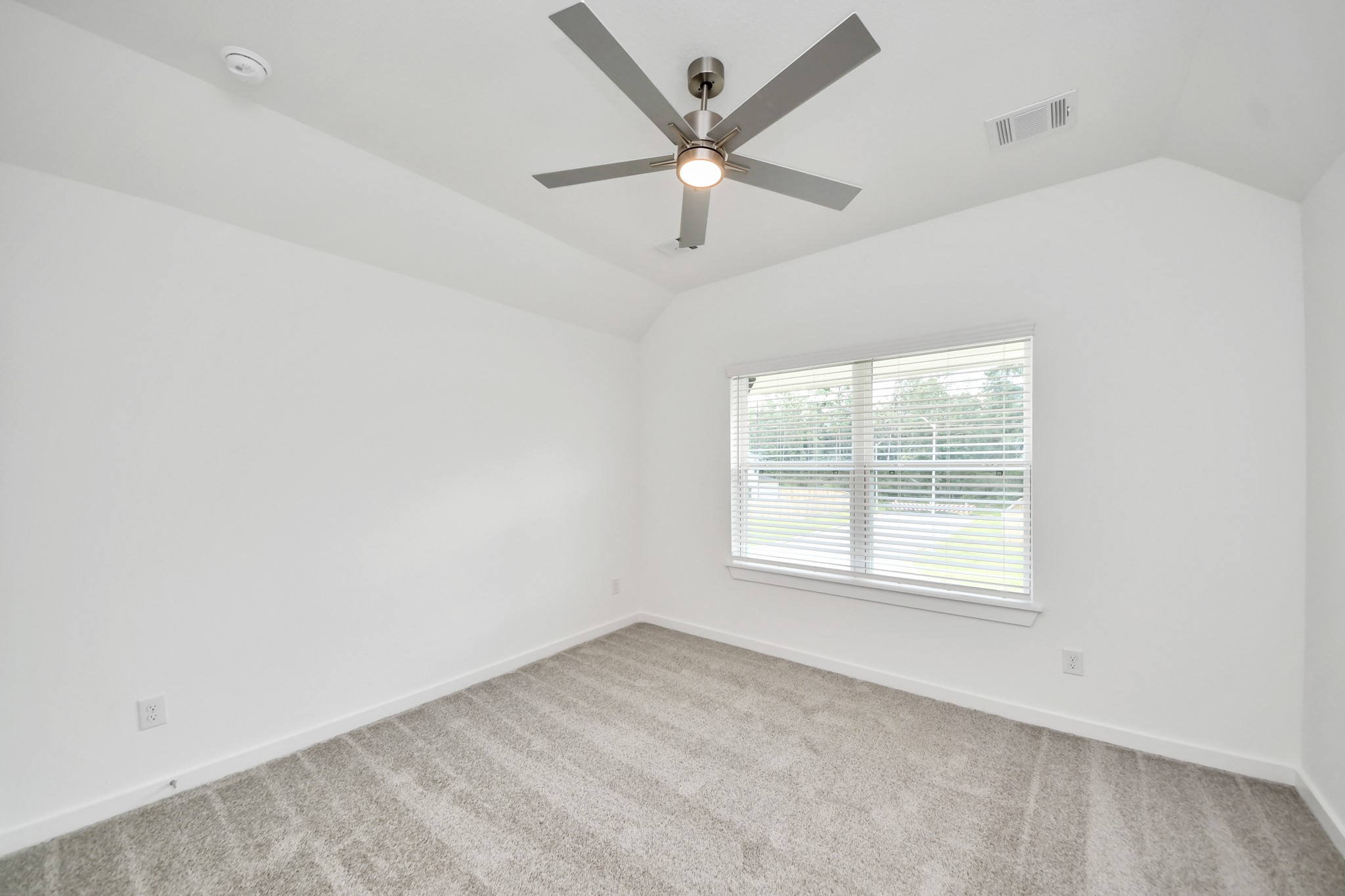 3102 Native Spring Drive Property Photo 35