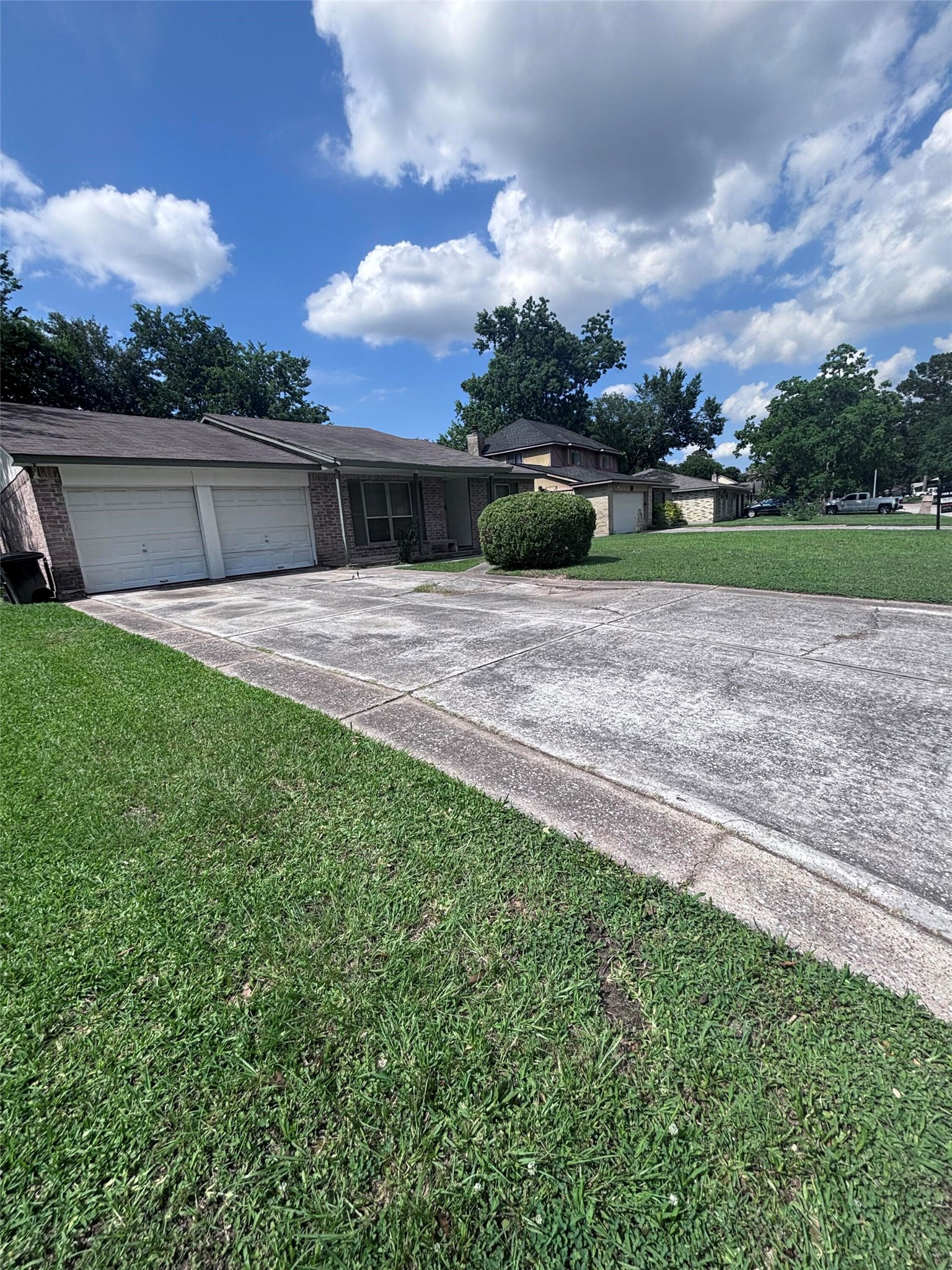 4419 Mossygate Drive Property Photo 23