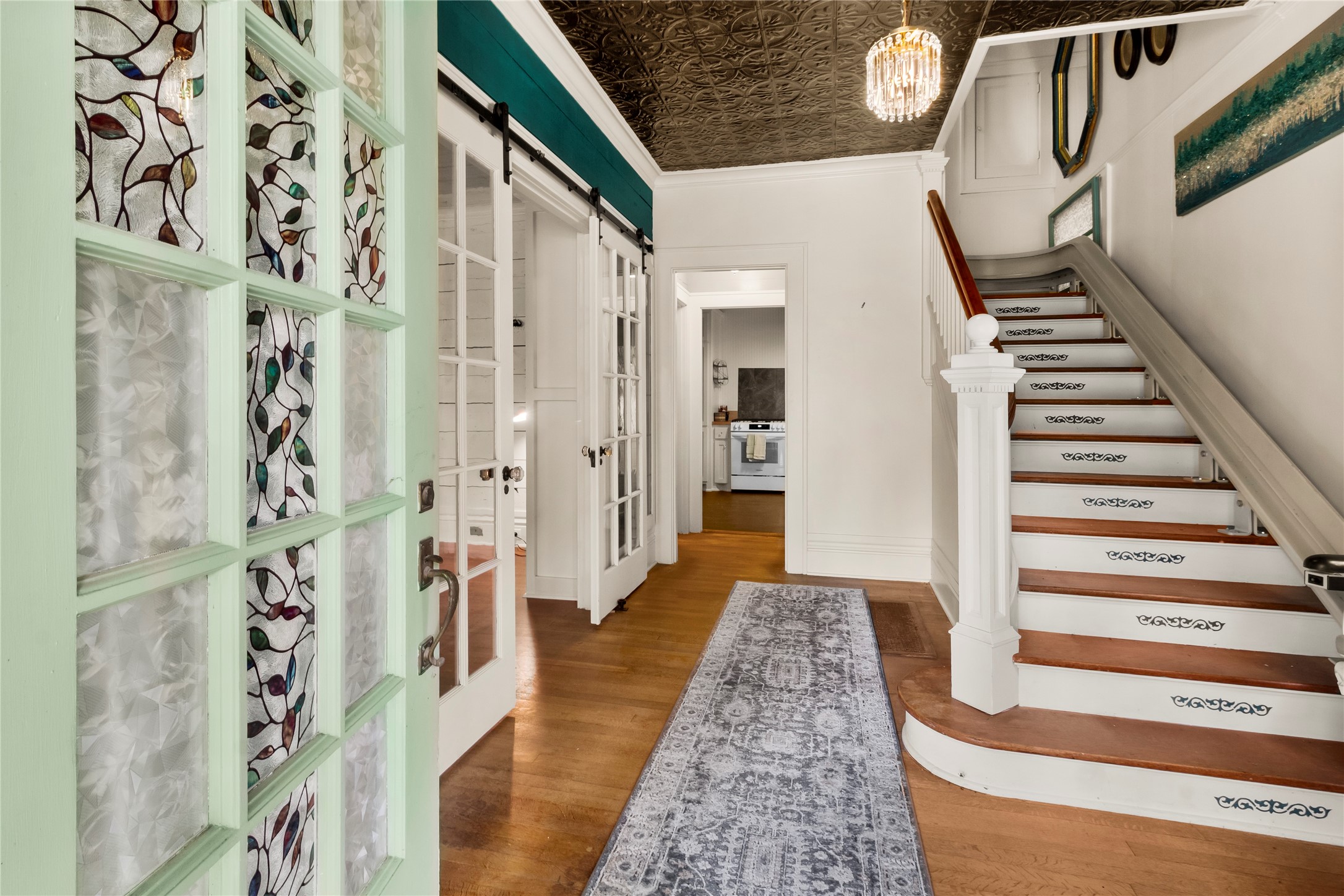 400 S Mckinney Street Property Photo 4