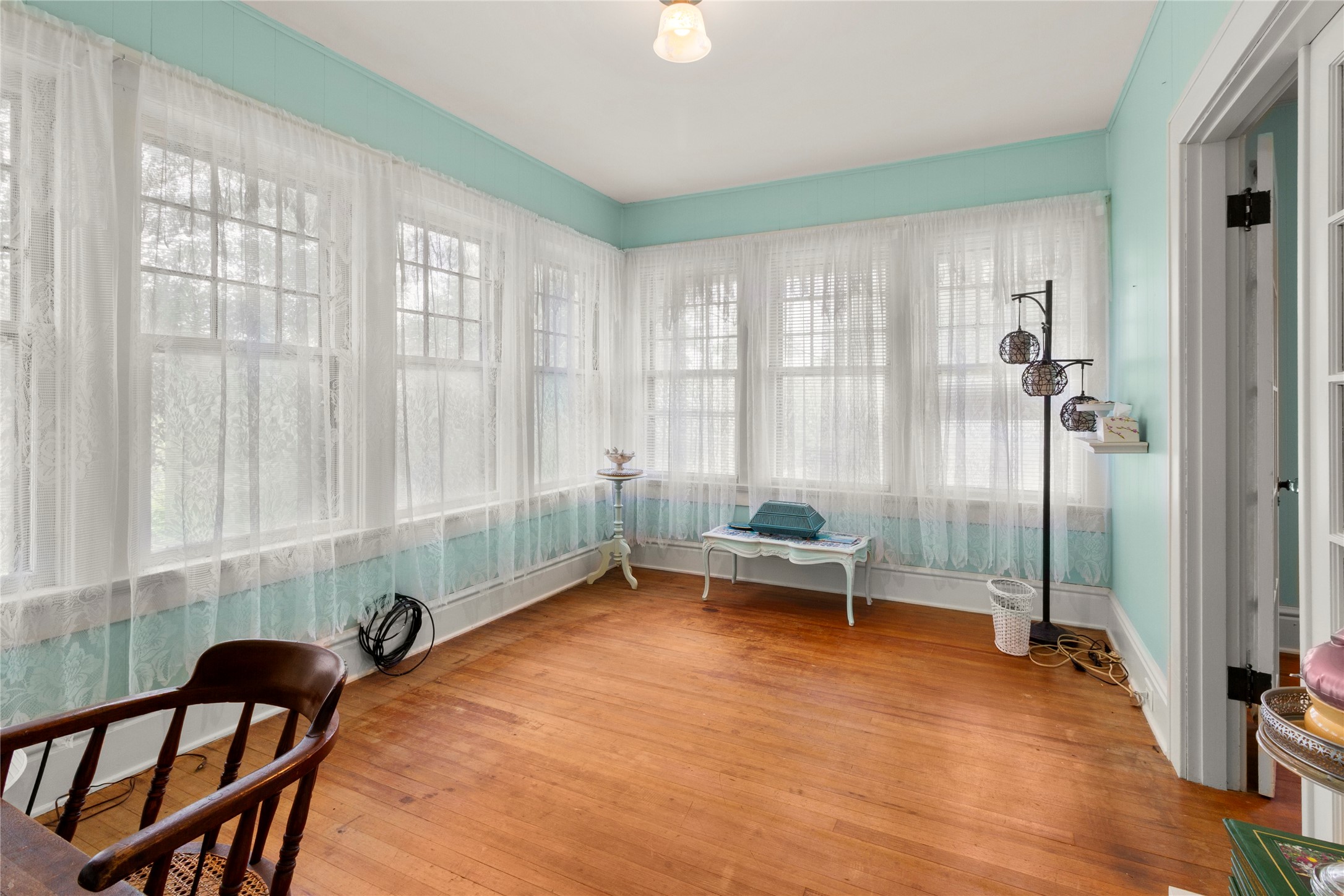 400 S Mckinney Street Property Photo 20