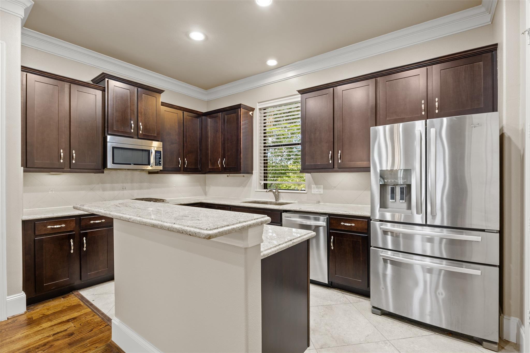 1212 St Charles, Houston TX 77003 Property Photo 1